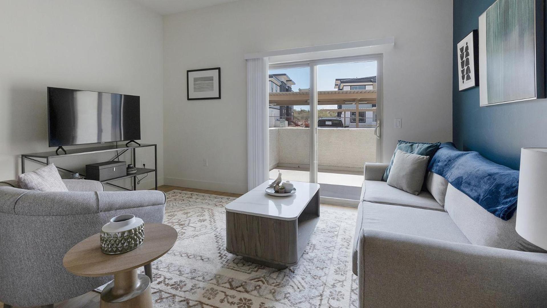 Landing Chic 1BD Pool