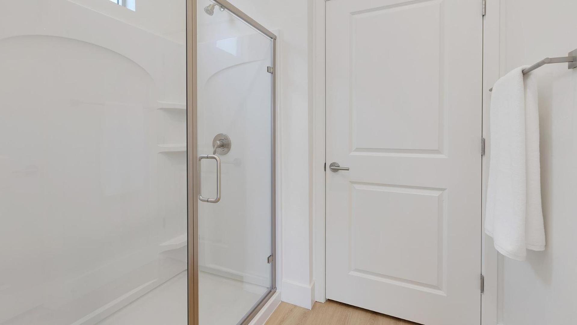 Landing Chic 1BD Pool