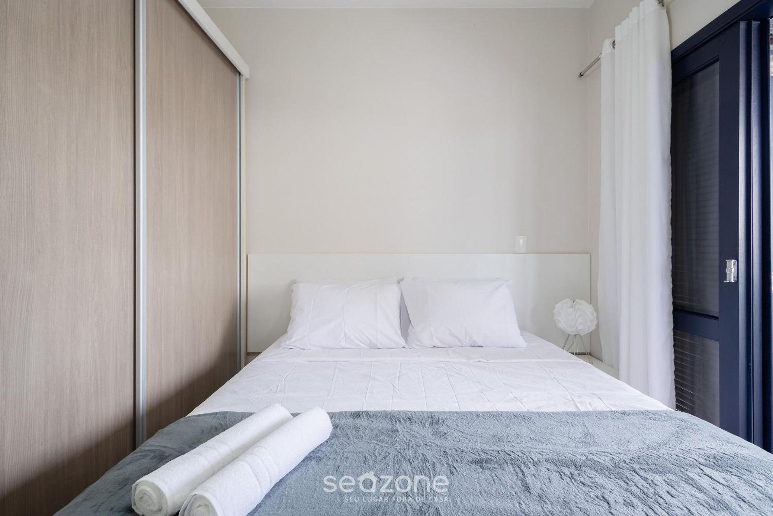 5 Bedroom House 200 m from the Beach CMM0043