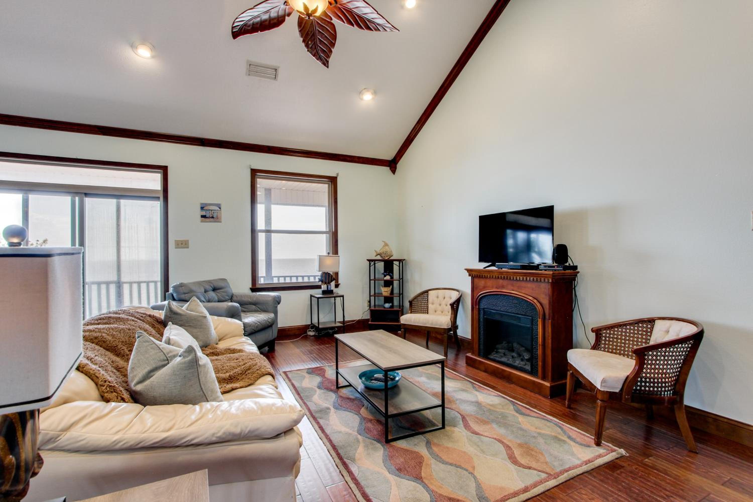 Private Beach and Views! Stilted Ocean Springs Home