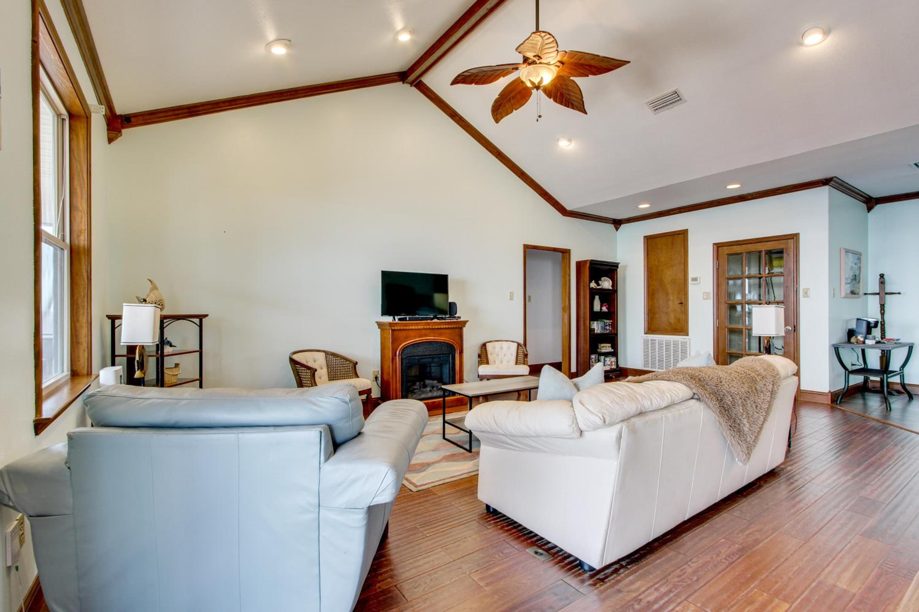 Private Beach and Views! Stilted Ocean Springs Home