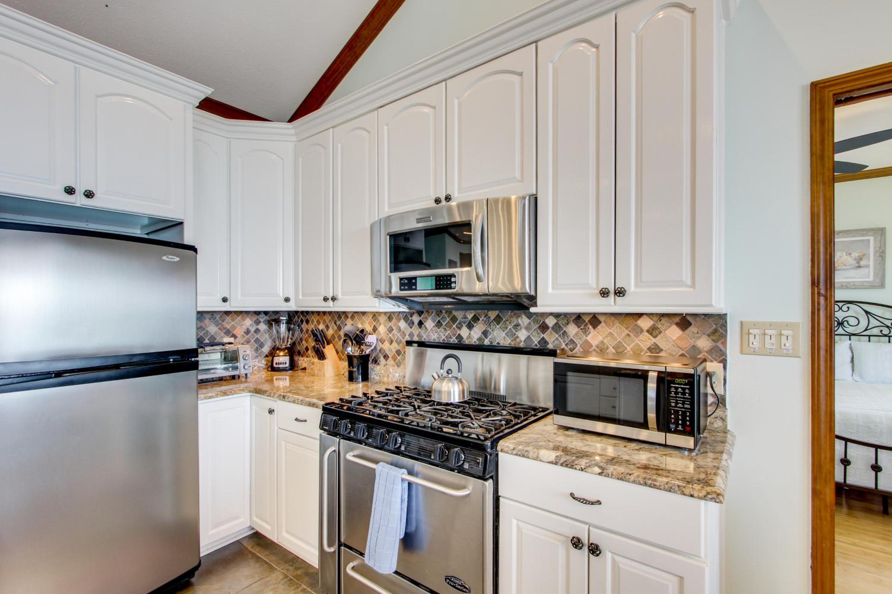 Private Beach and Views! Stilted Ocean Springs Home