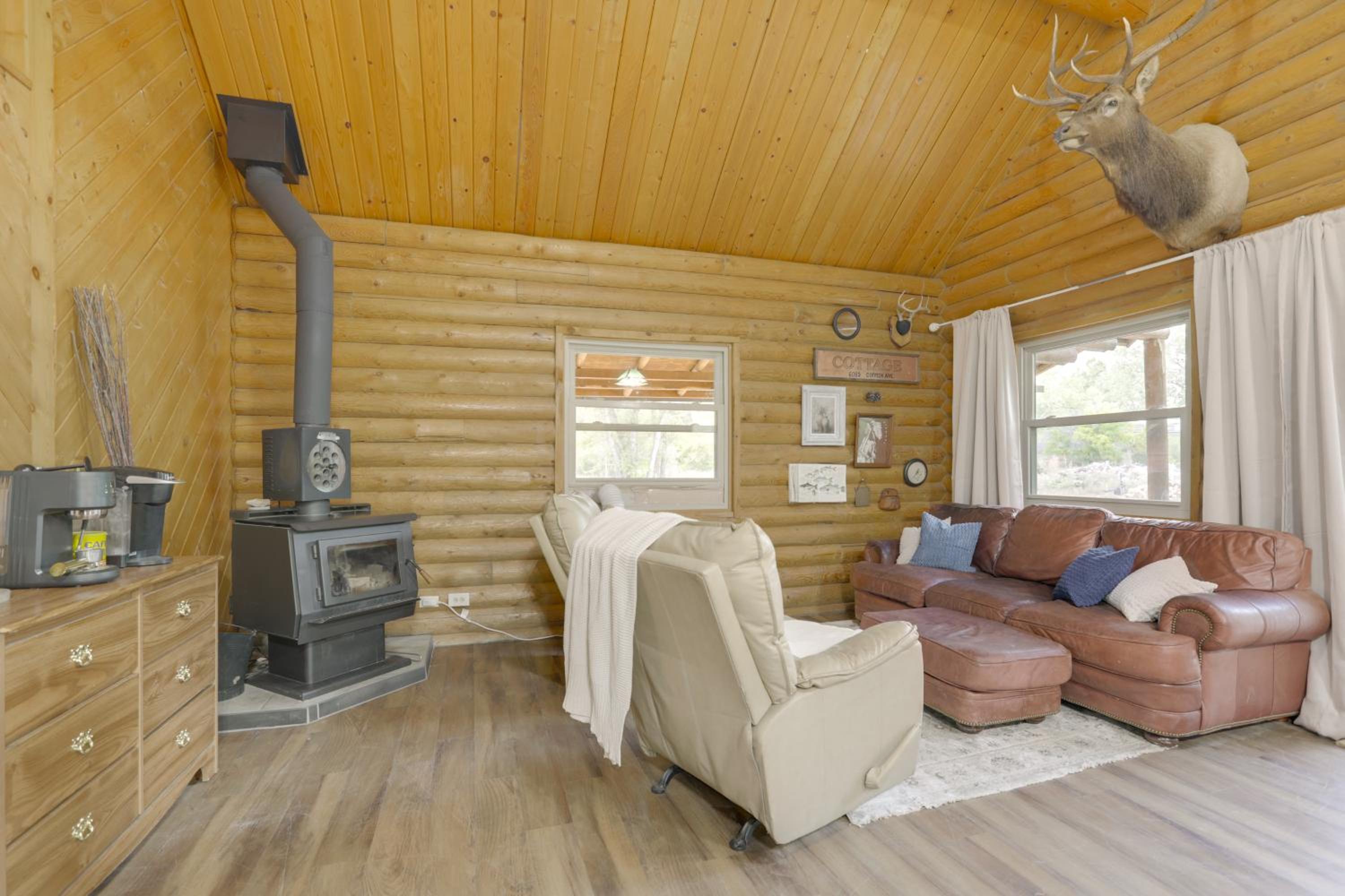 Waterfront Cabin with Bighorn Mountain Views!