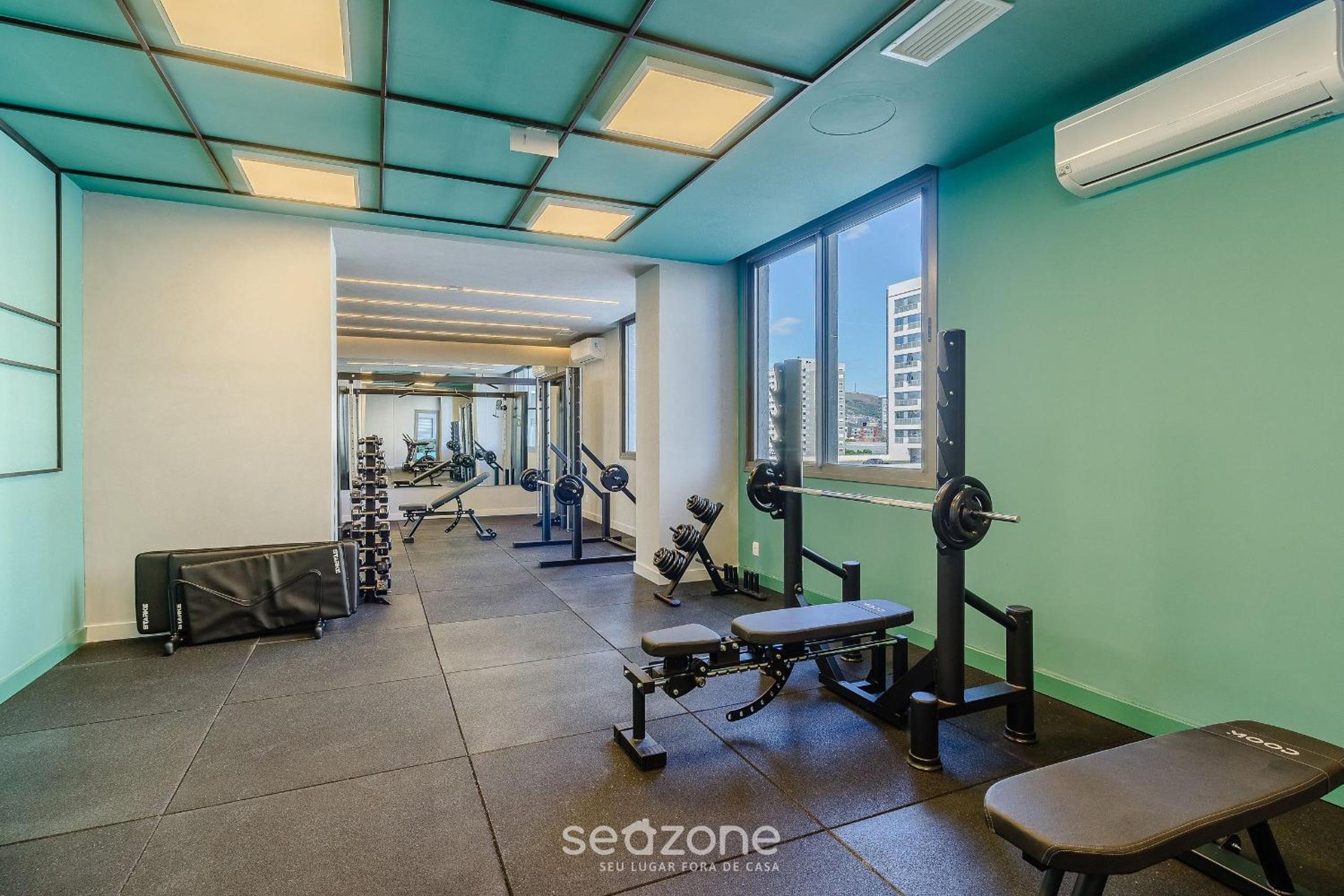 Complete and modern accommodations in a building with gym - MCP