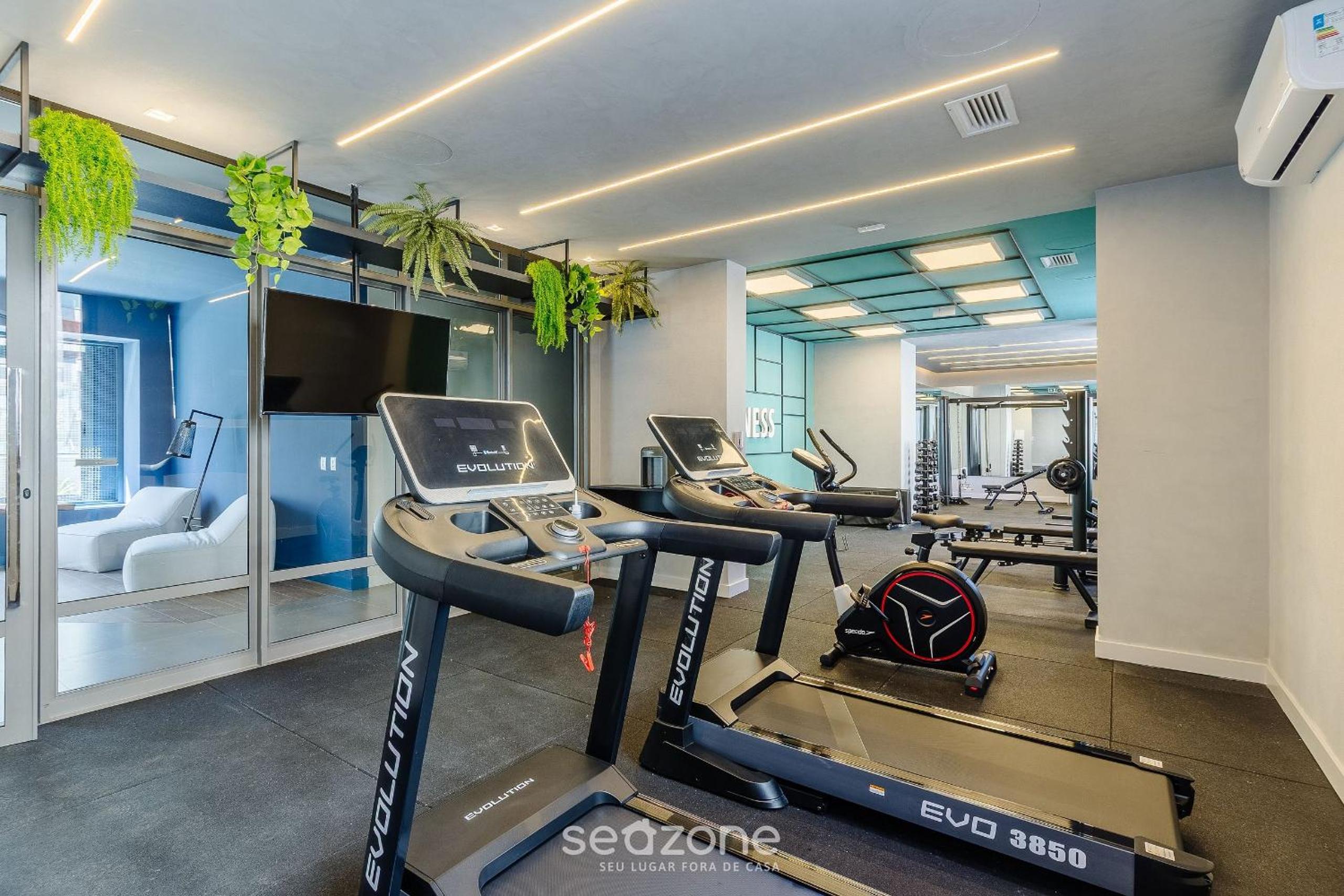 Complete and modern accommodations in a building with gym - MCP