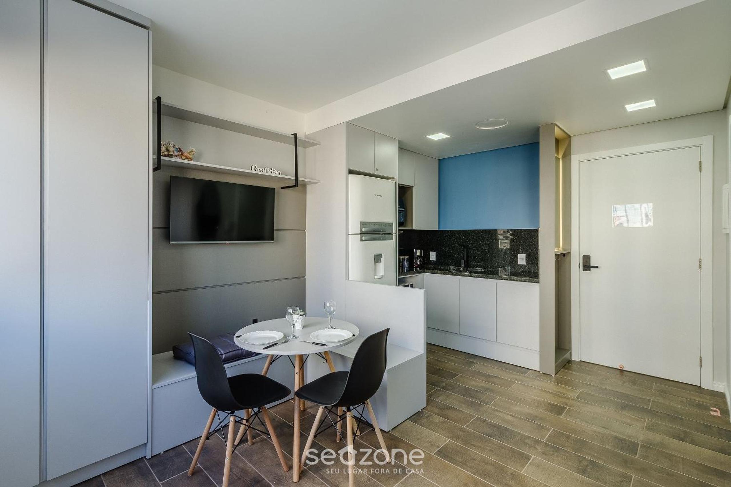 Complete and modern accommodations in a building with gym - MCP