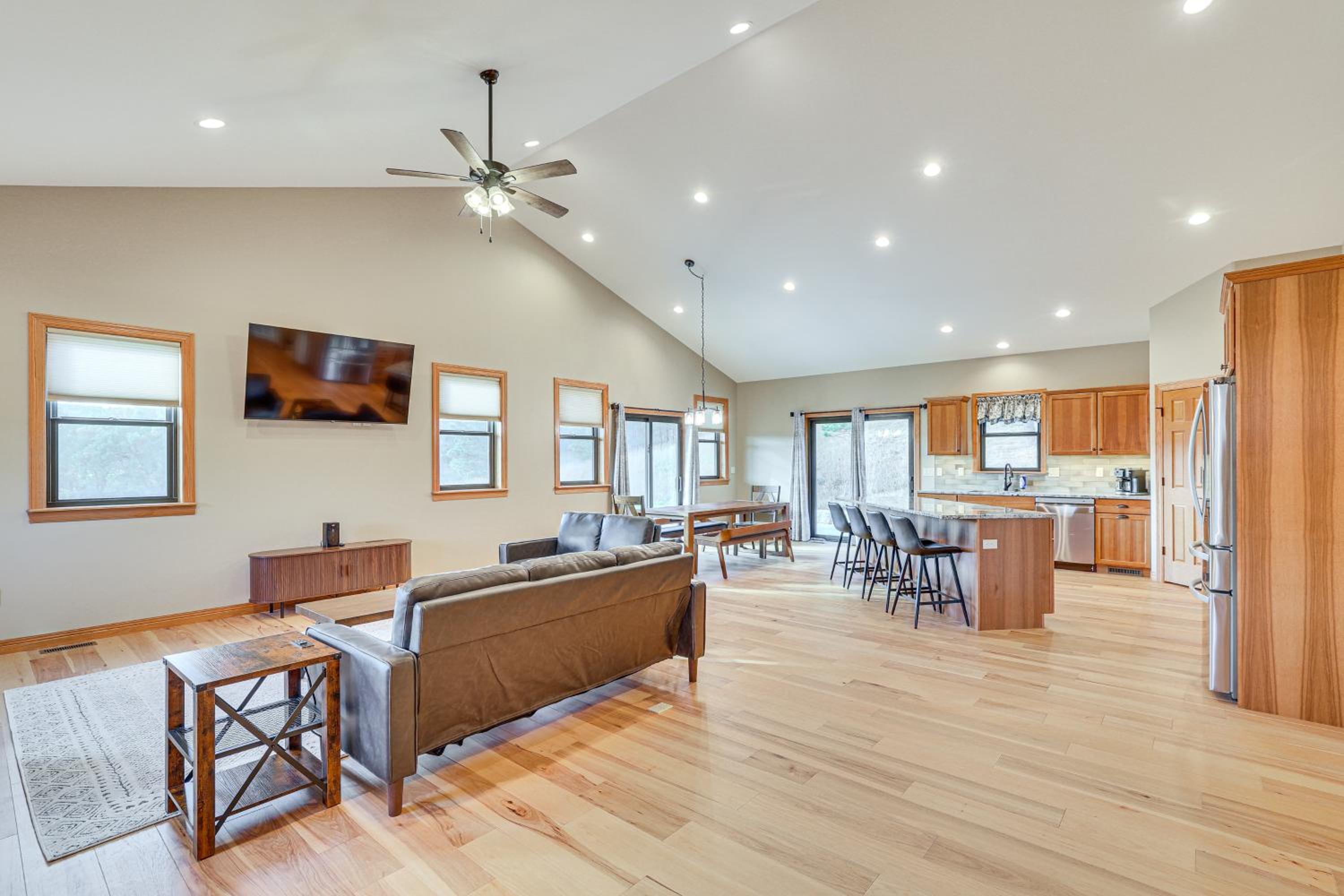 6 Mi to Main St Home with Private Patio in Sturgis