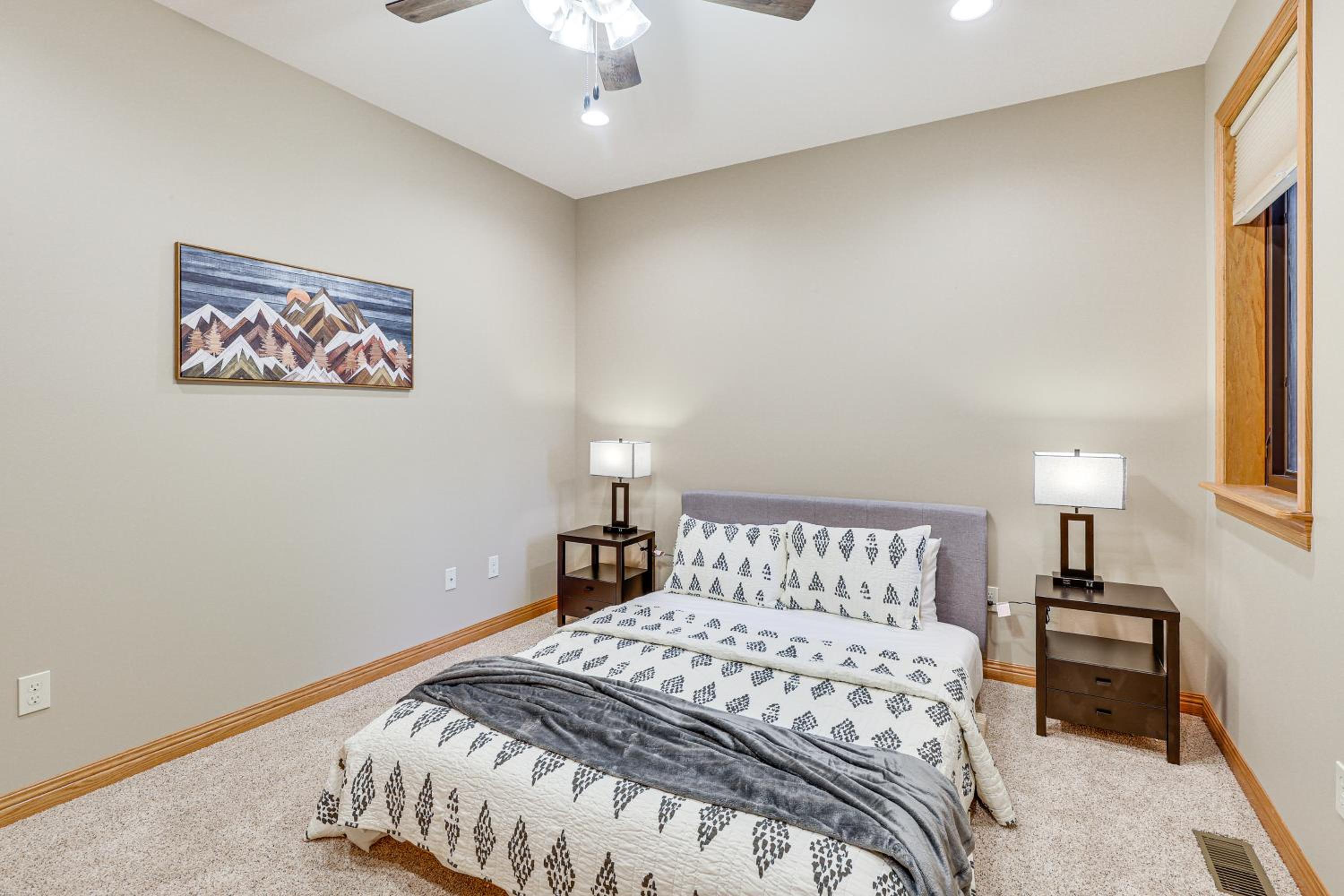6 Mi to Main St Home with Private Patio in Sturgis