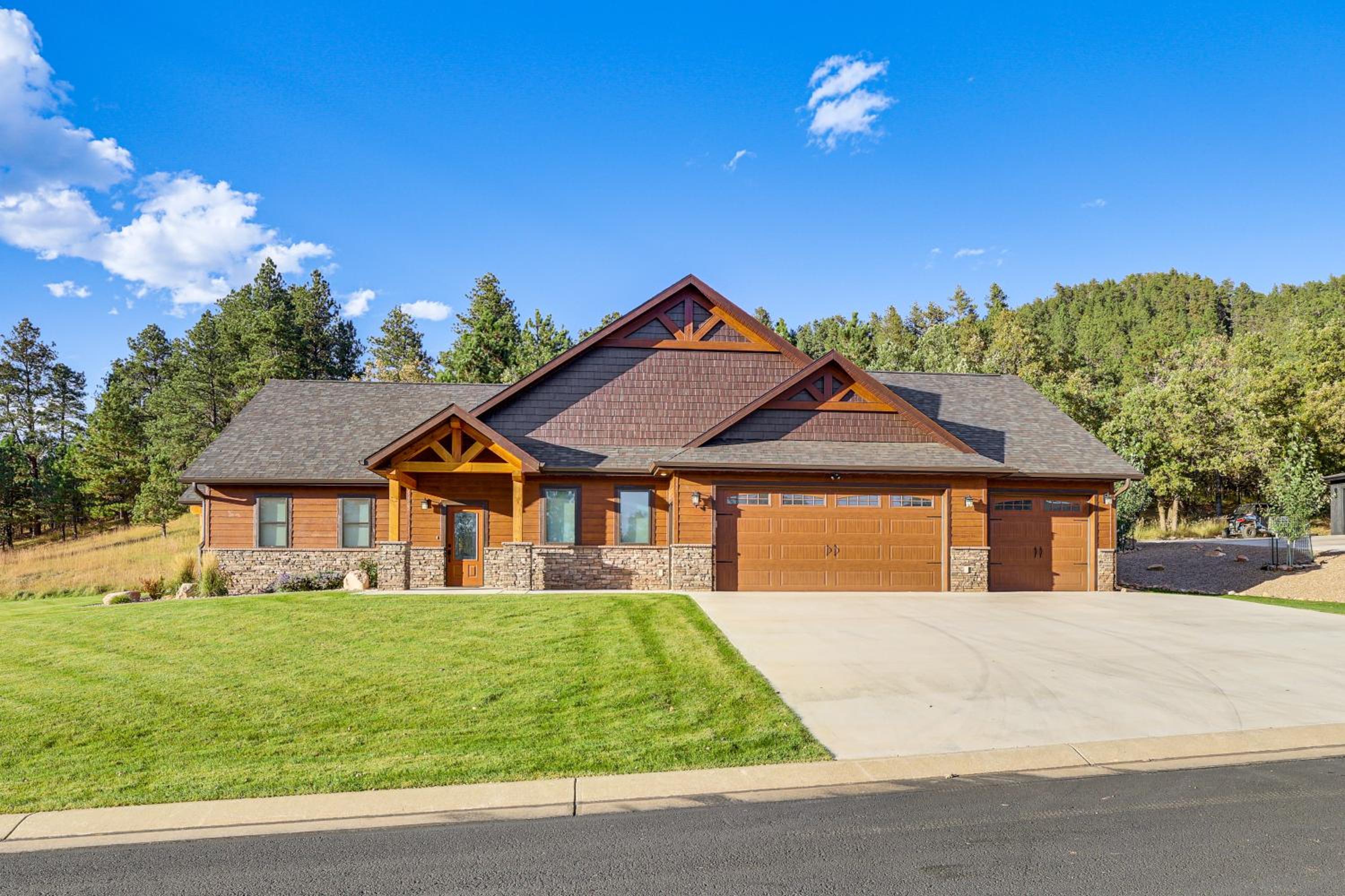6 Mi to Main St Home with Private Patio in Sturgis