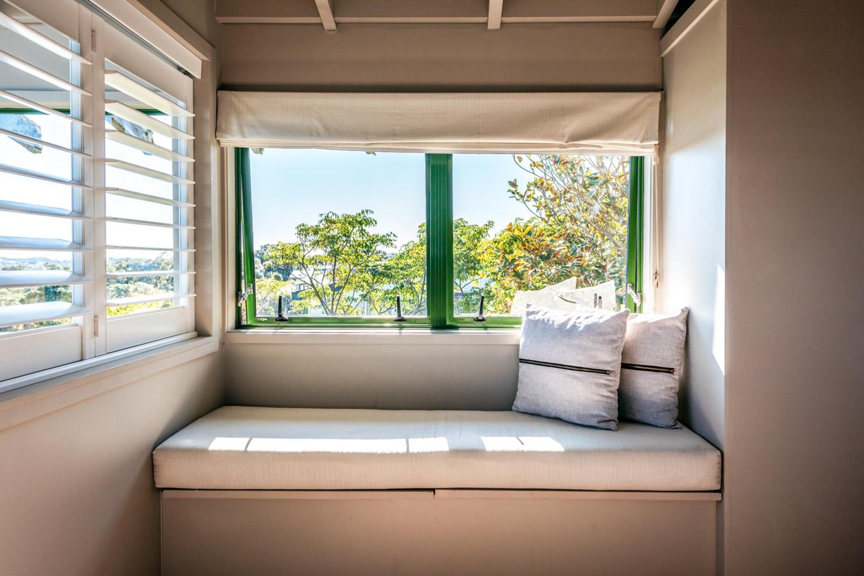 Spinnaker Watch - Ocean Views on Waiheke Island
