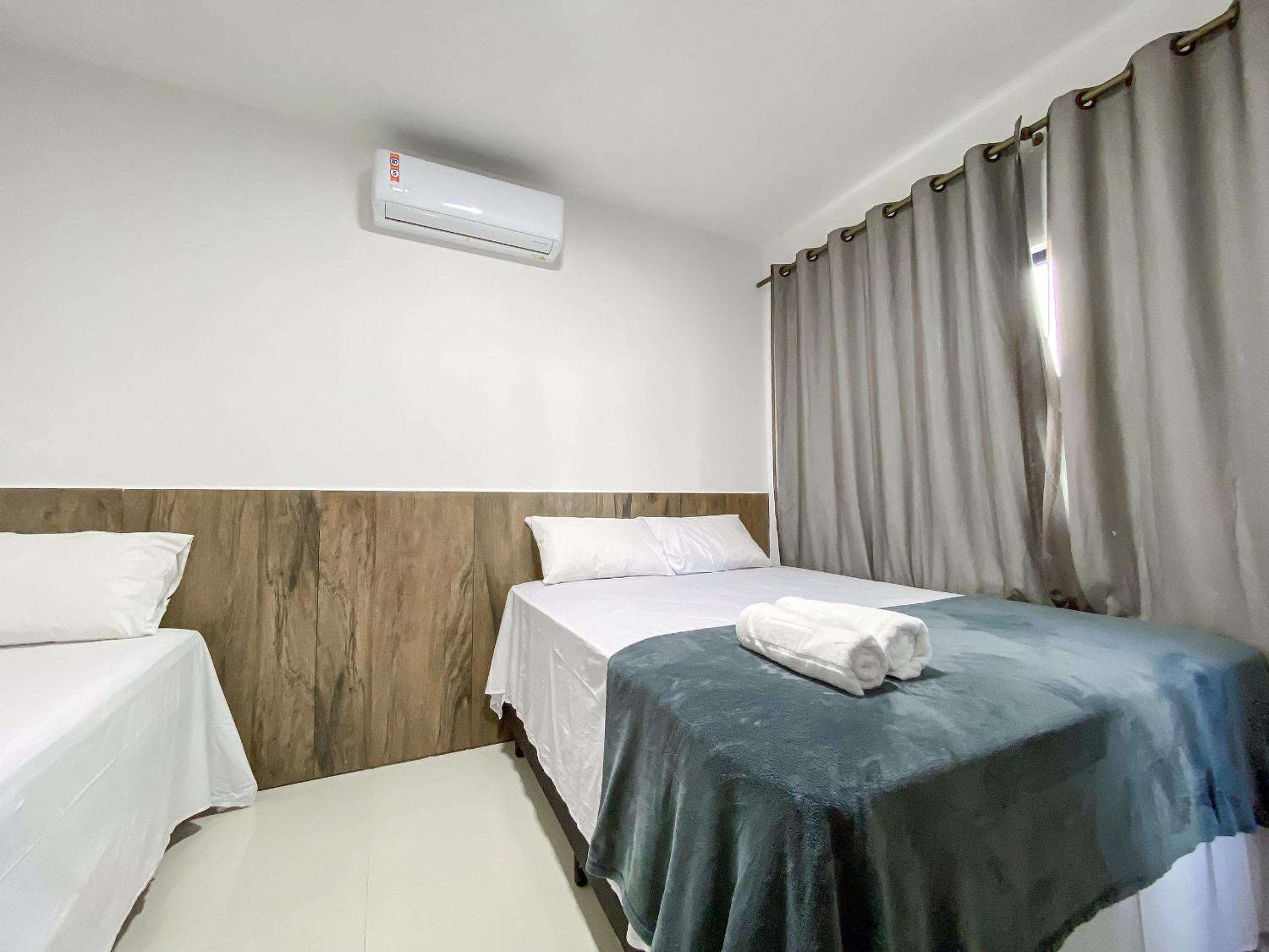 Aptos com 2 quartos próximos à praia de Taperapuã