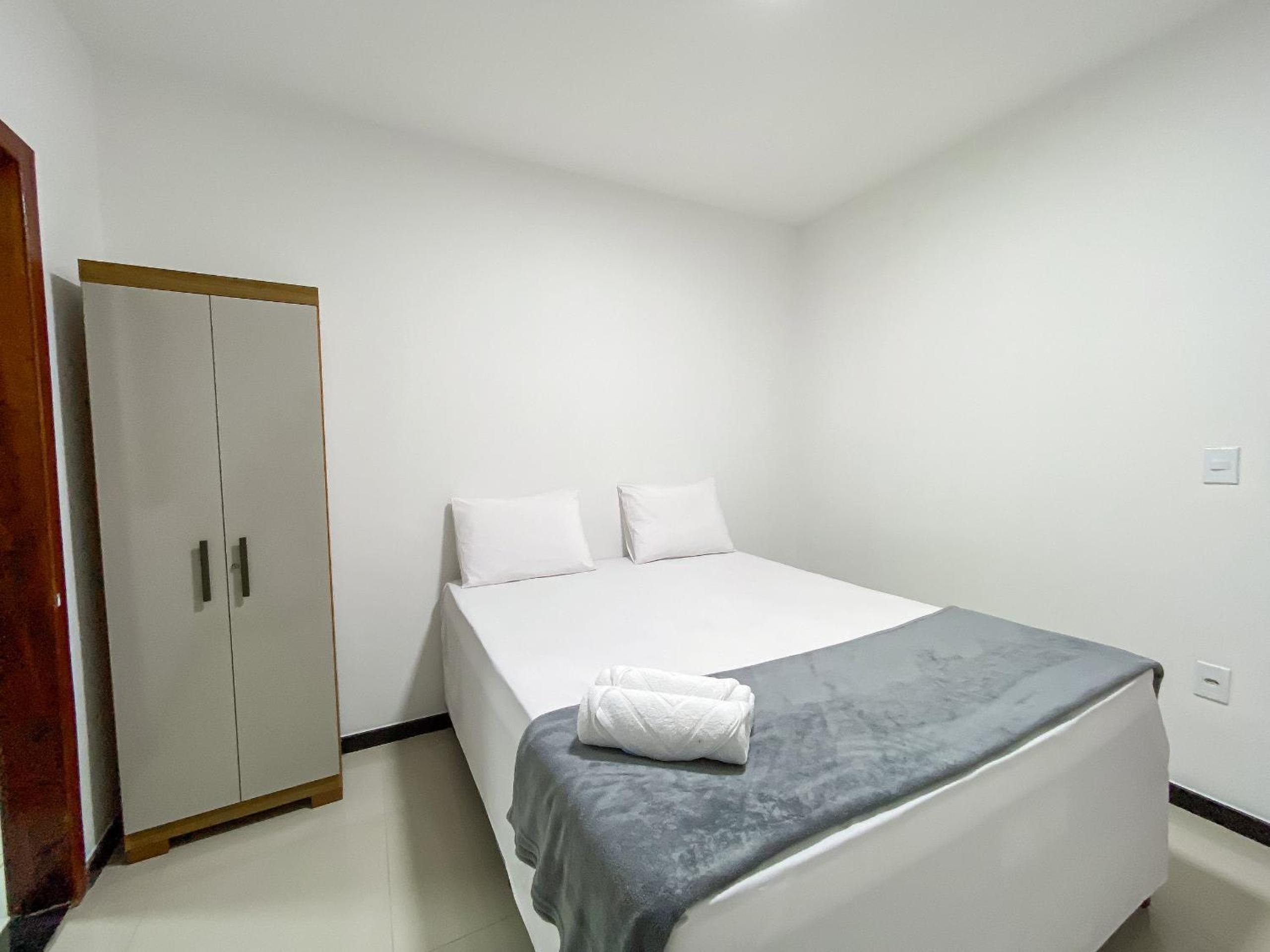 Aptos com 2 quartos próximos à praia de Taperapuã