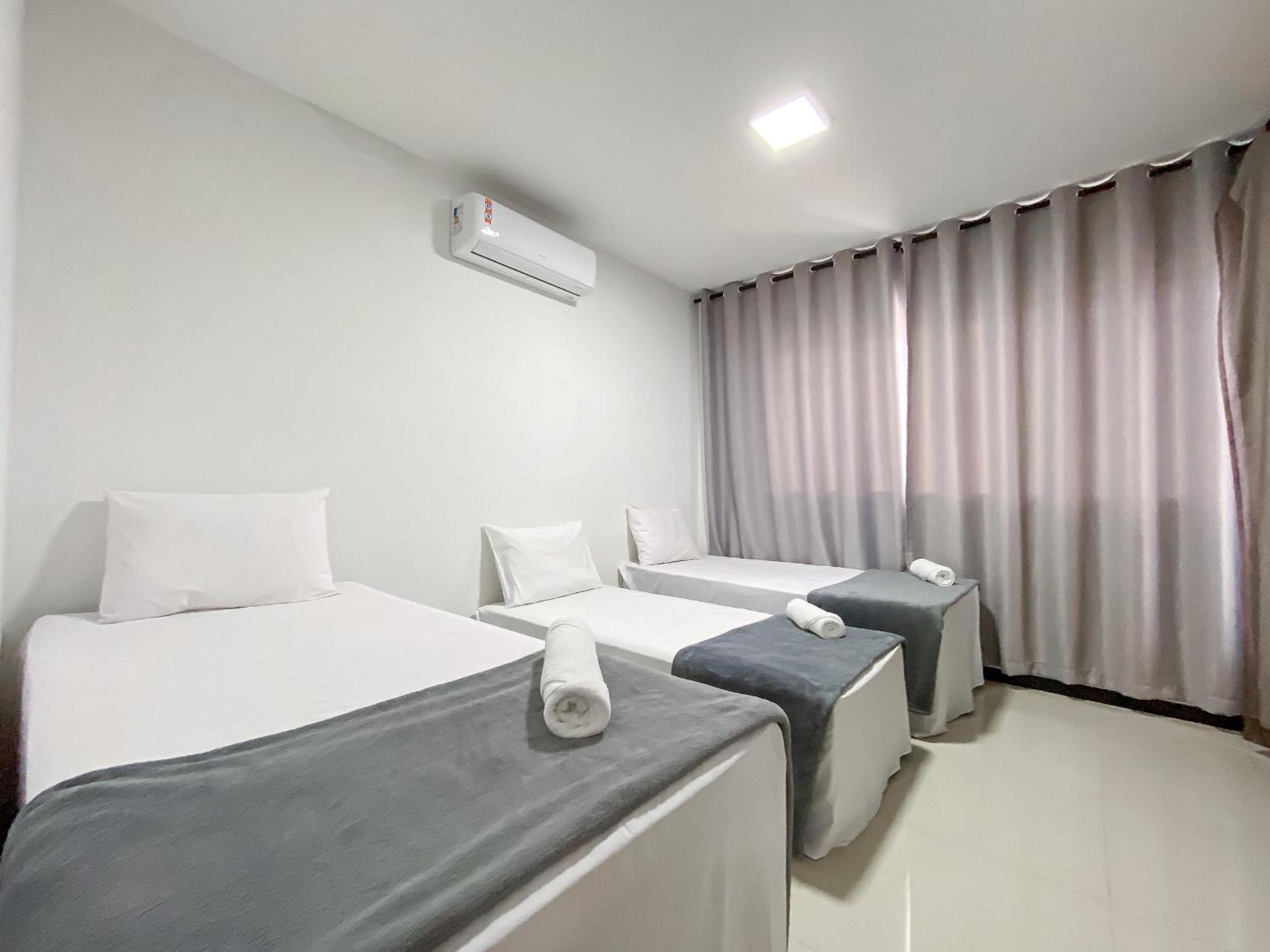 Aptos com 2 quartos próximos à praia de Taperapuã