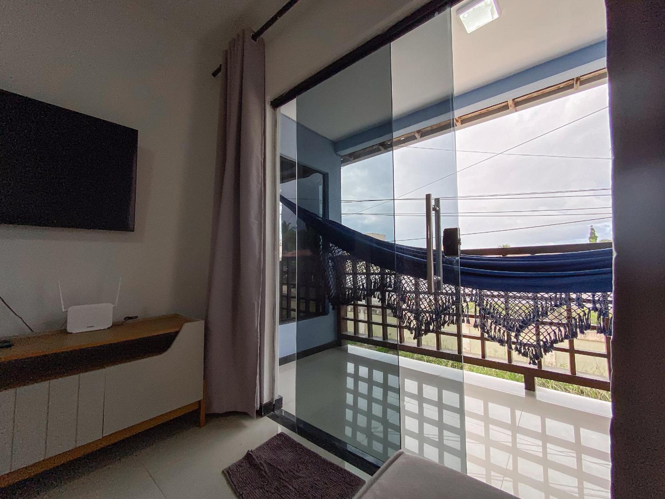 Aptos com 2 quartos próximos à praia de Taperapuã