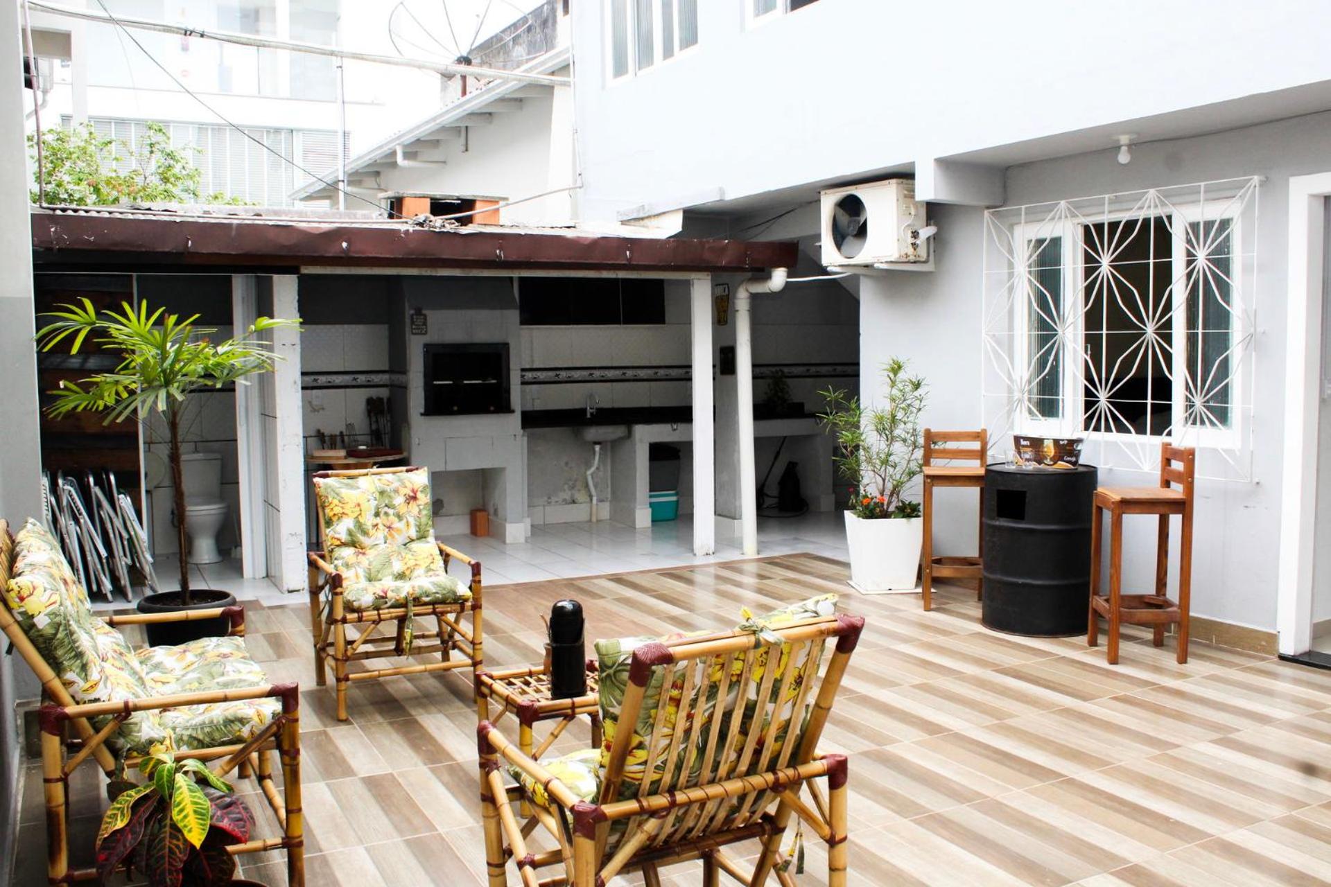 Casa Aconchegante no Centro BC AV2393