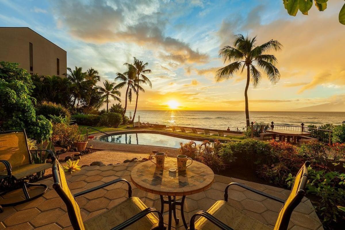 Hoyochi Nikko 105 · HN 105 OceanFront 1BD w Lanai AC Steps from