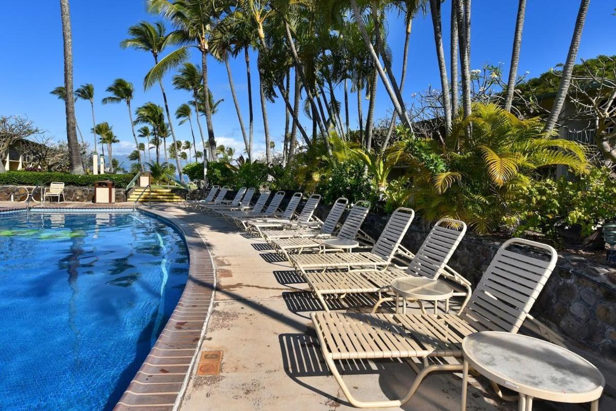 Napili Shores D227 · NS D227 OceanFront Resort w Pool