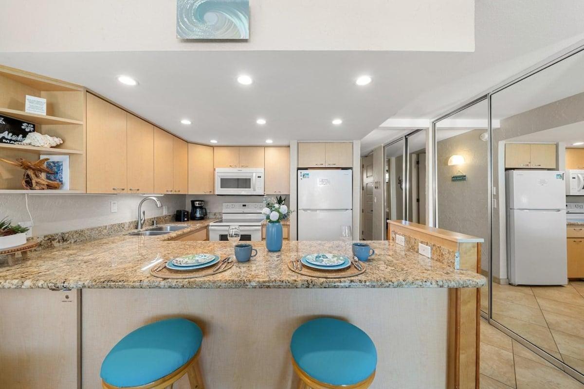 Papakea B110 · PK B110 Enjoy Ocean Views 1BD w Pool and Hot Tub