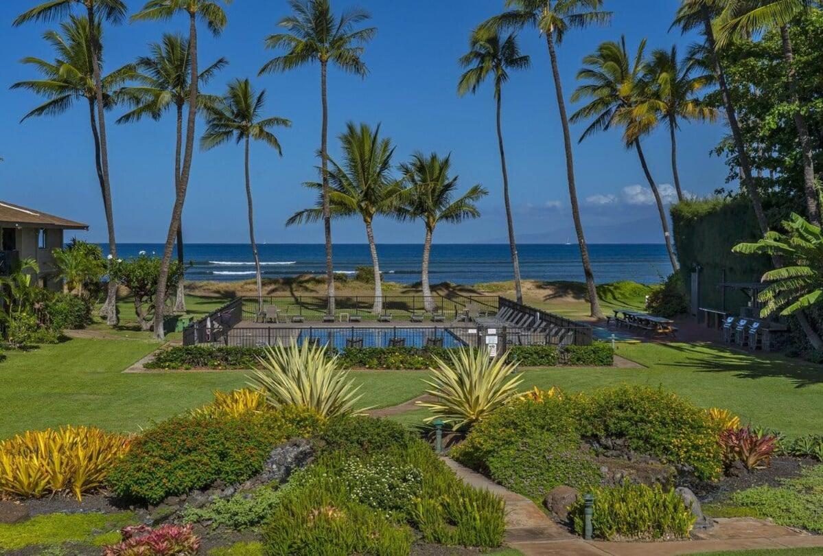 Waiohuli Beach Hale C212 · 2BD Kihei Condo Easy Beach Access