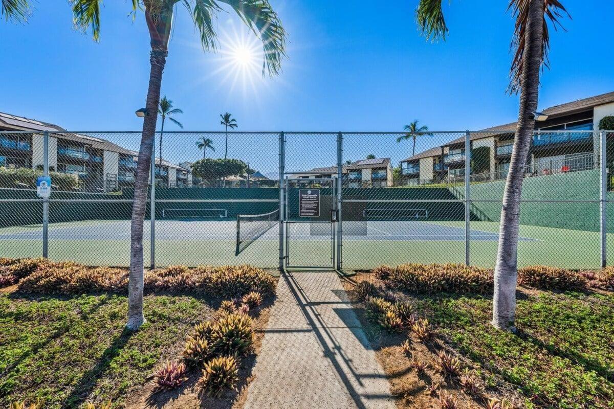 Hale Kamaole 210 · HAK 210 1BD Ocean view Walk to the Beach and
