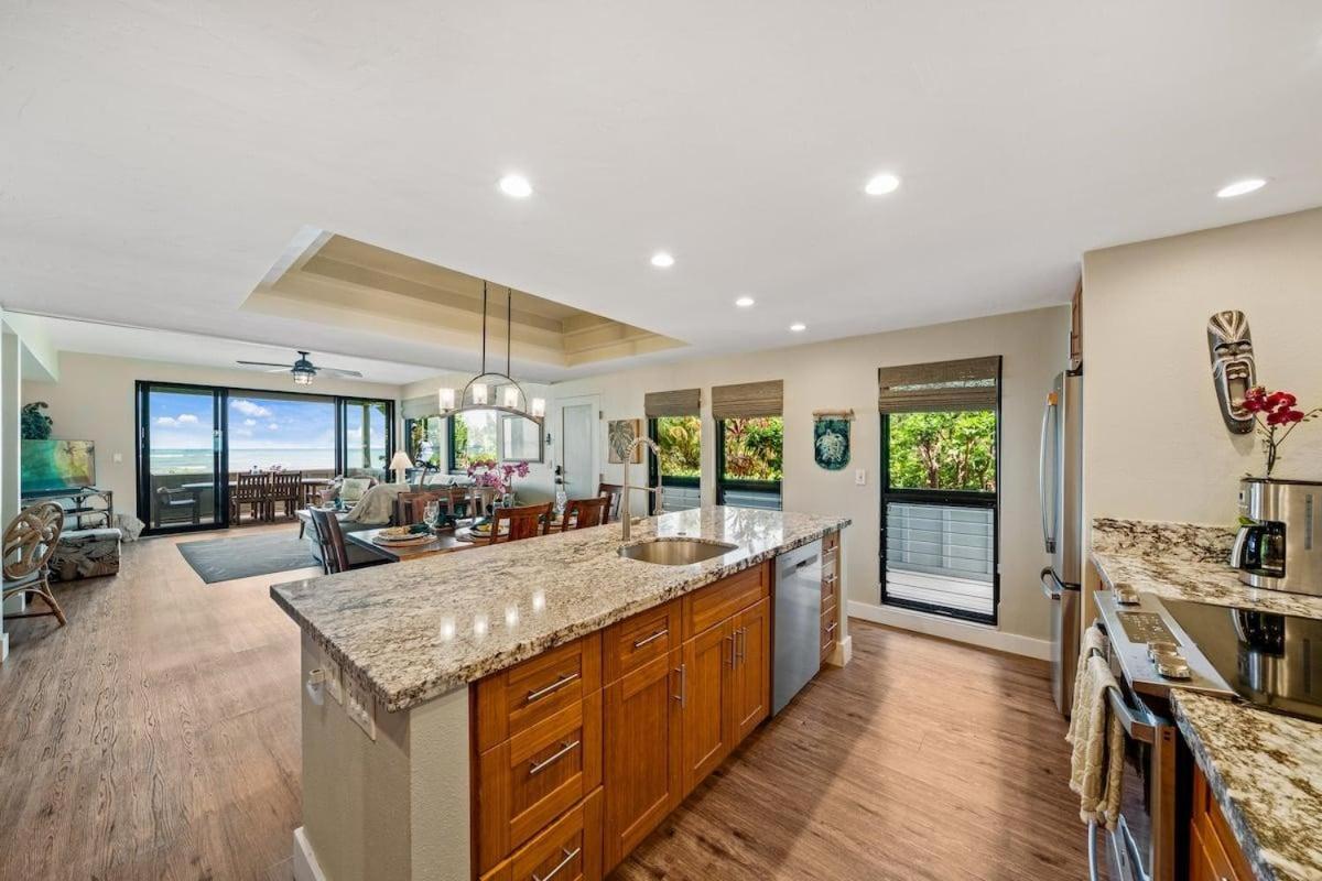 Kahana Village 36 · KHV 36 Oceanfront 3BD Kahana Condo, Beach &