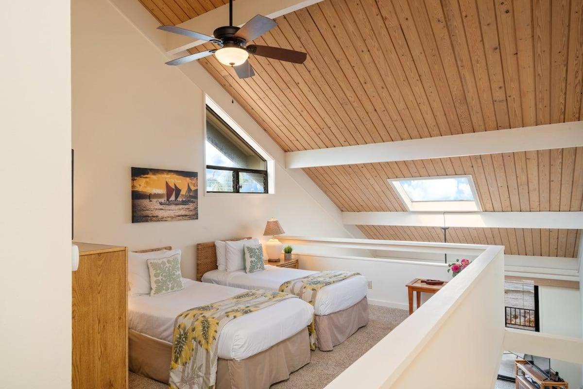 Kahana Village 26 · KHV 26 2BD Direct Ocean Front with Amazing S