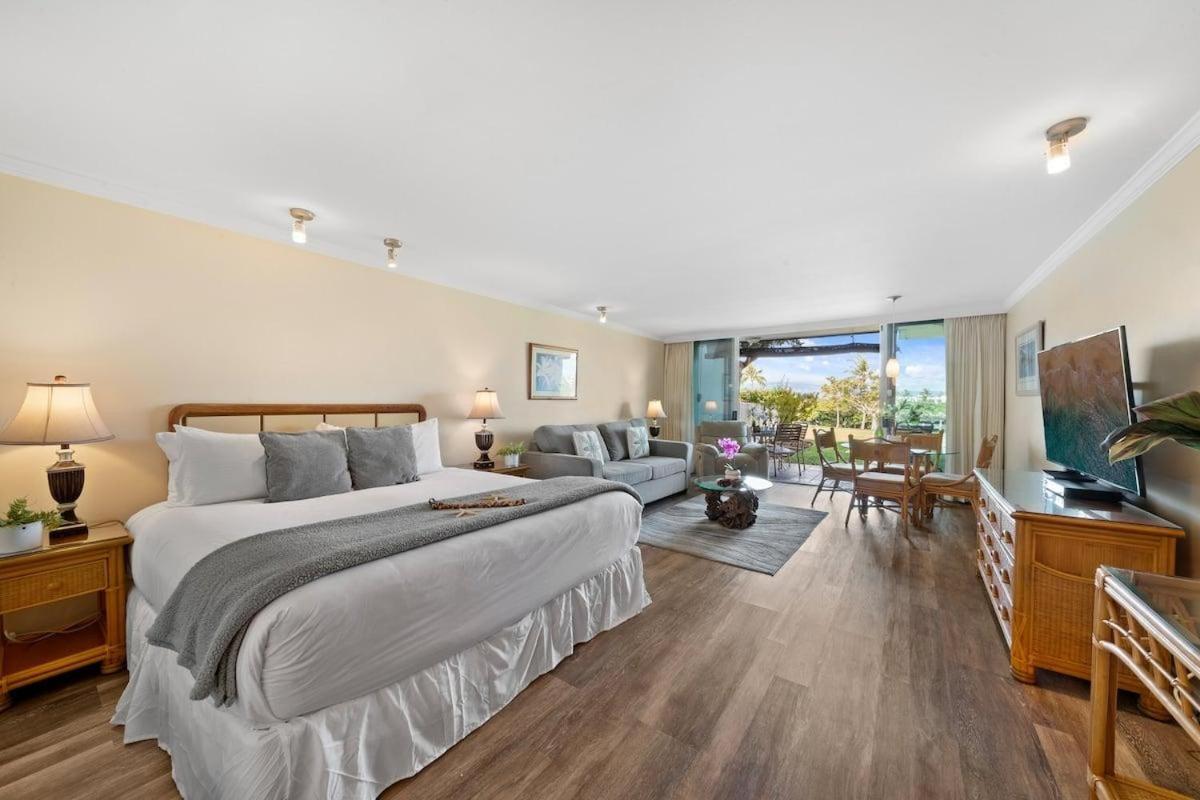 Eldorado A107 · EL A107 Remodeled Studio, Golf Course, Beach!