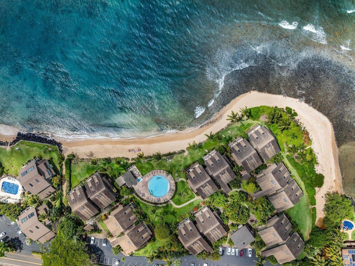 Kahana Village 32 · KHV 32 Direct Oceanfront Views Remodeled 2BD