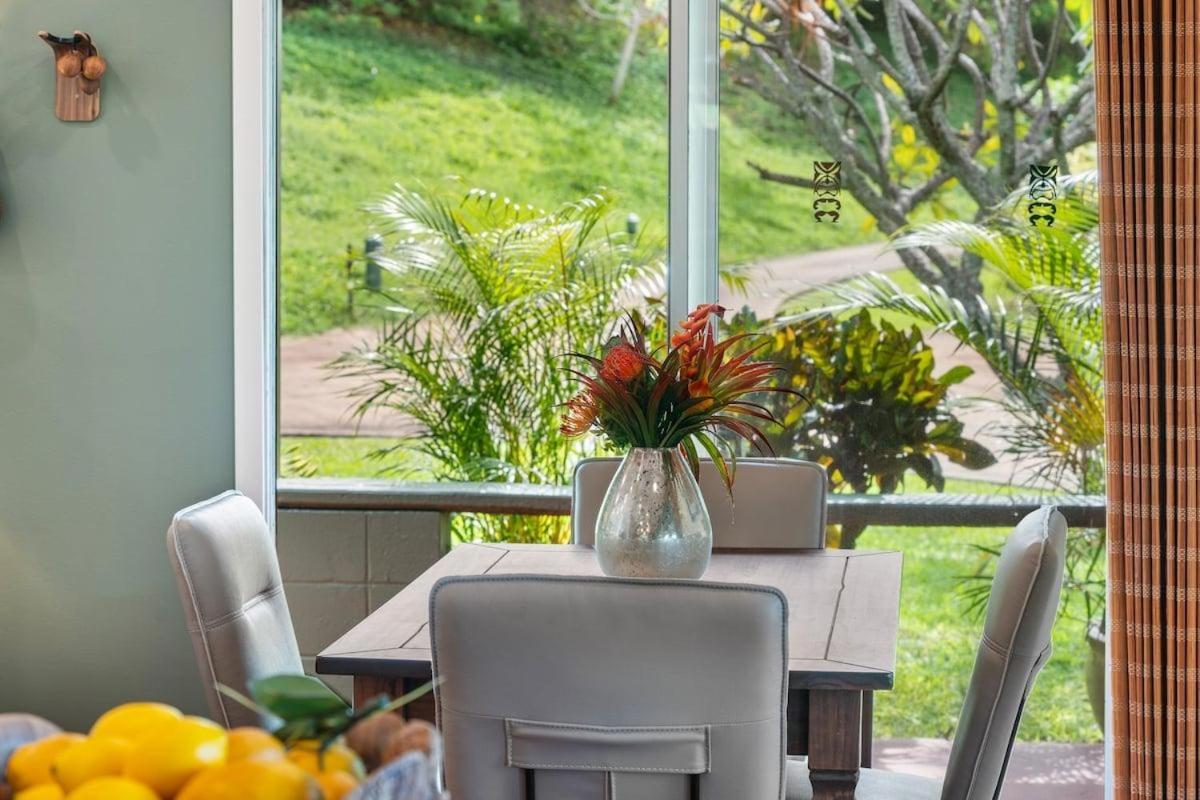International Colony Club 28 · ICC 28 Remodeled 2BD Cottage in K