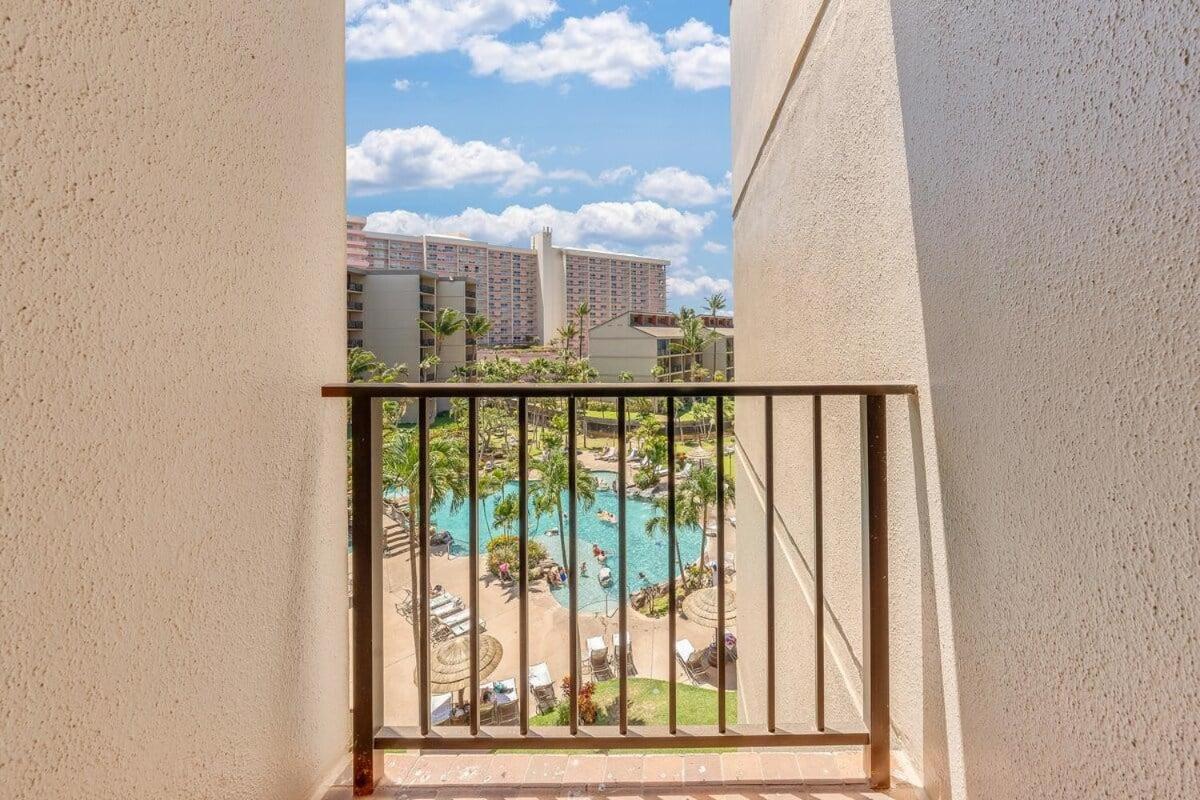 Kaanapali Shores 515 · KS 515 Updated 2Bedroom at BeachFron