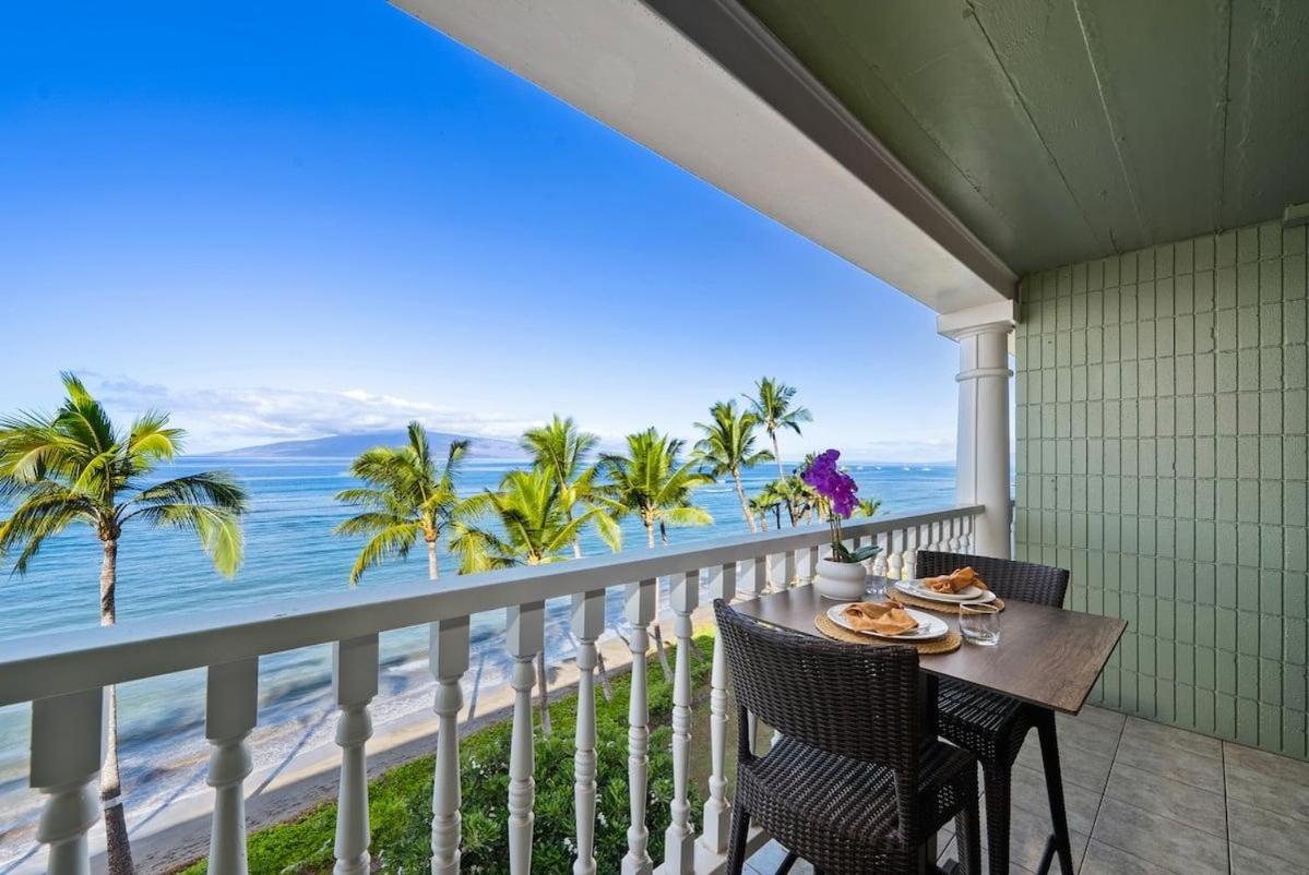 Lahaina Shores 523 · LS 523 Direct Beachfront Studio with Stunni