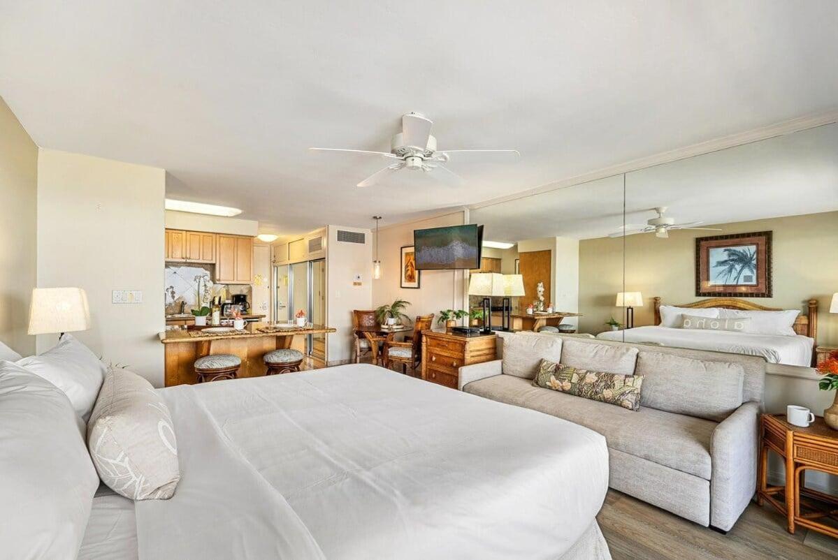 Lahaina Shores 507 · LS 507 West Maui Studio with Stunning Ocean