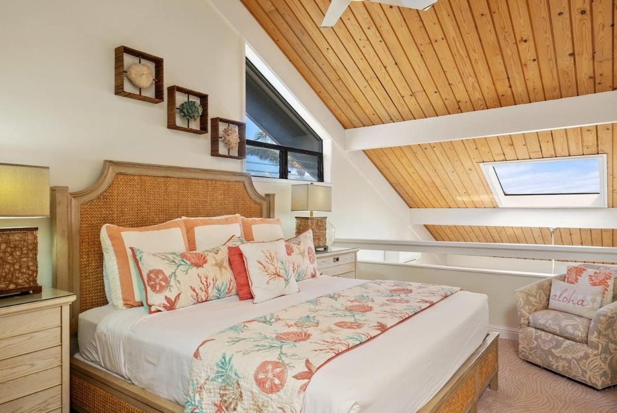 Kahana Village 34 · KHV 34 Direct Ocean Front Views 2BD Kahana C