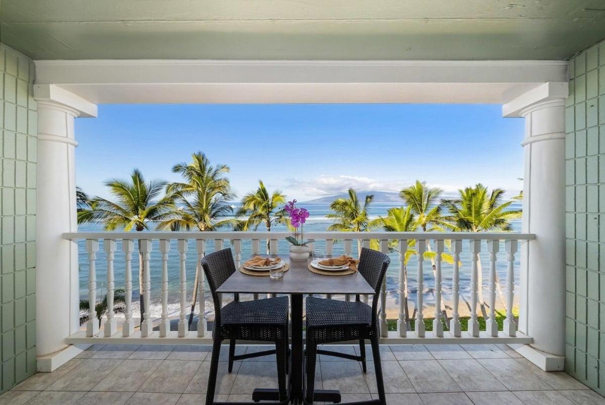 Lahaina Shores 523 · LS 523 Direct Beachfront Studio with Stunni