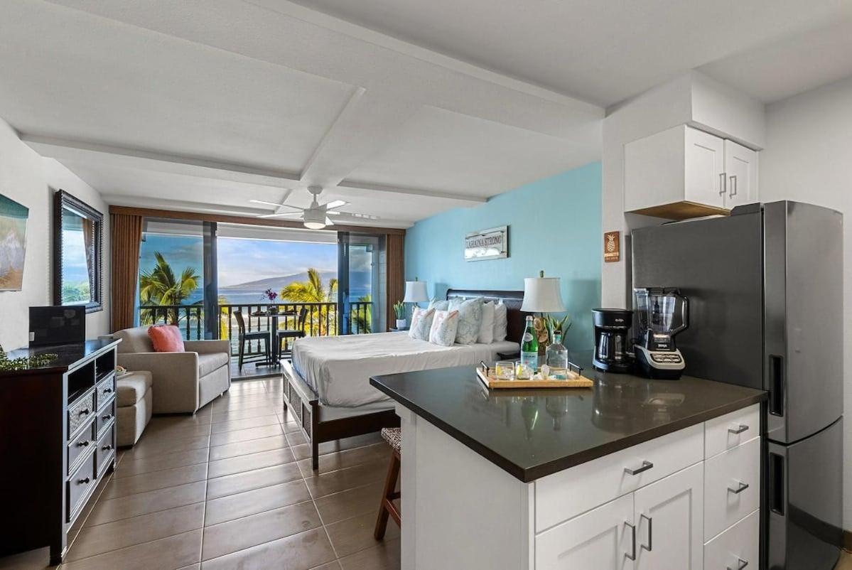 Lahaina Shores 523 · LS 523 Direct Beachfront Studio with Stunni