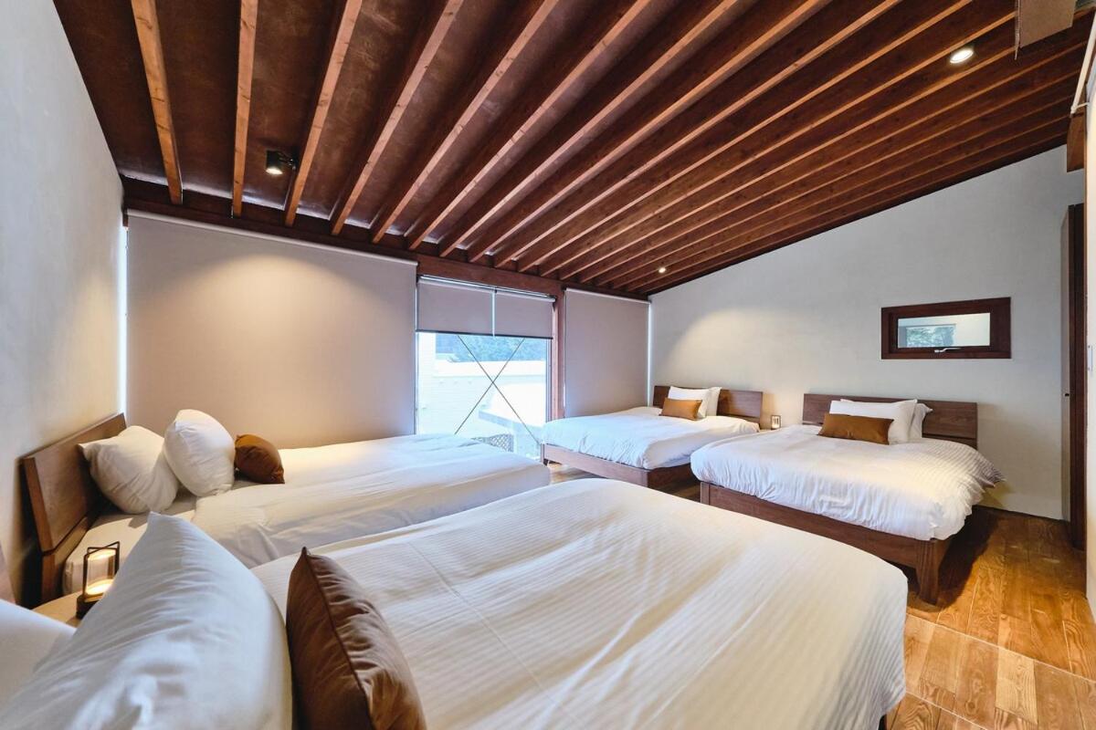 Luxury 243m2 Private Villa Sauna 12 Guests