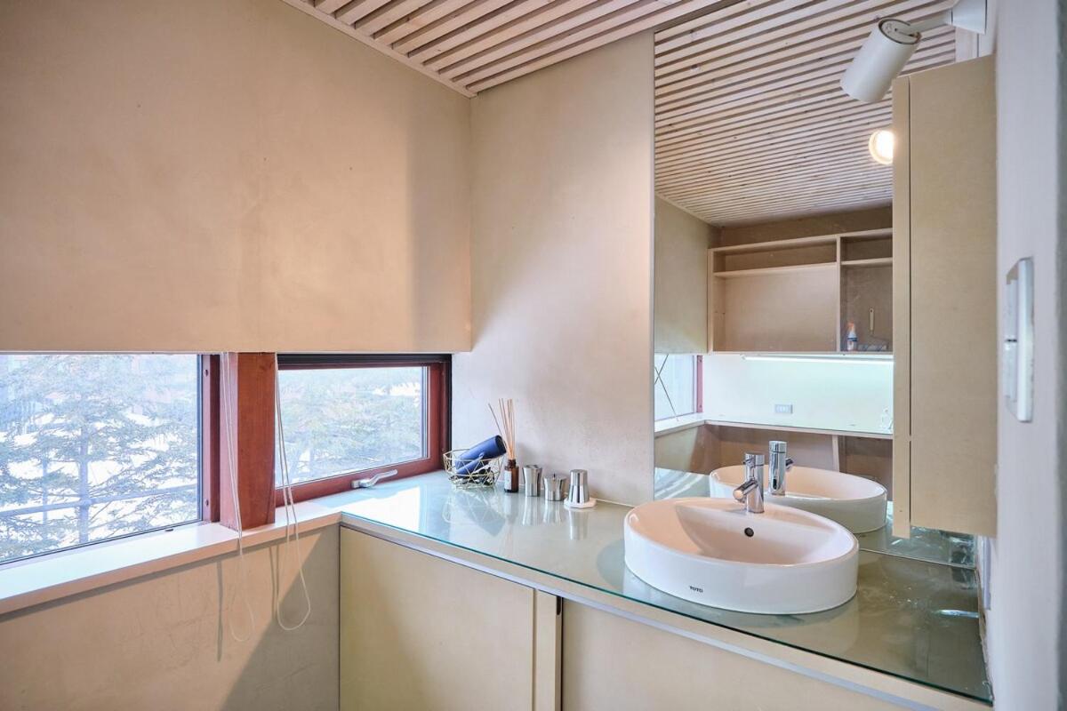 Luxury 243m2 Private Villa Sauna 12 Guests