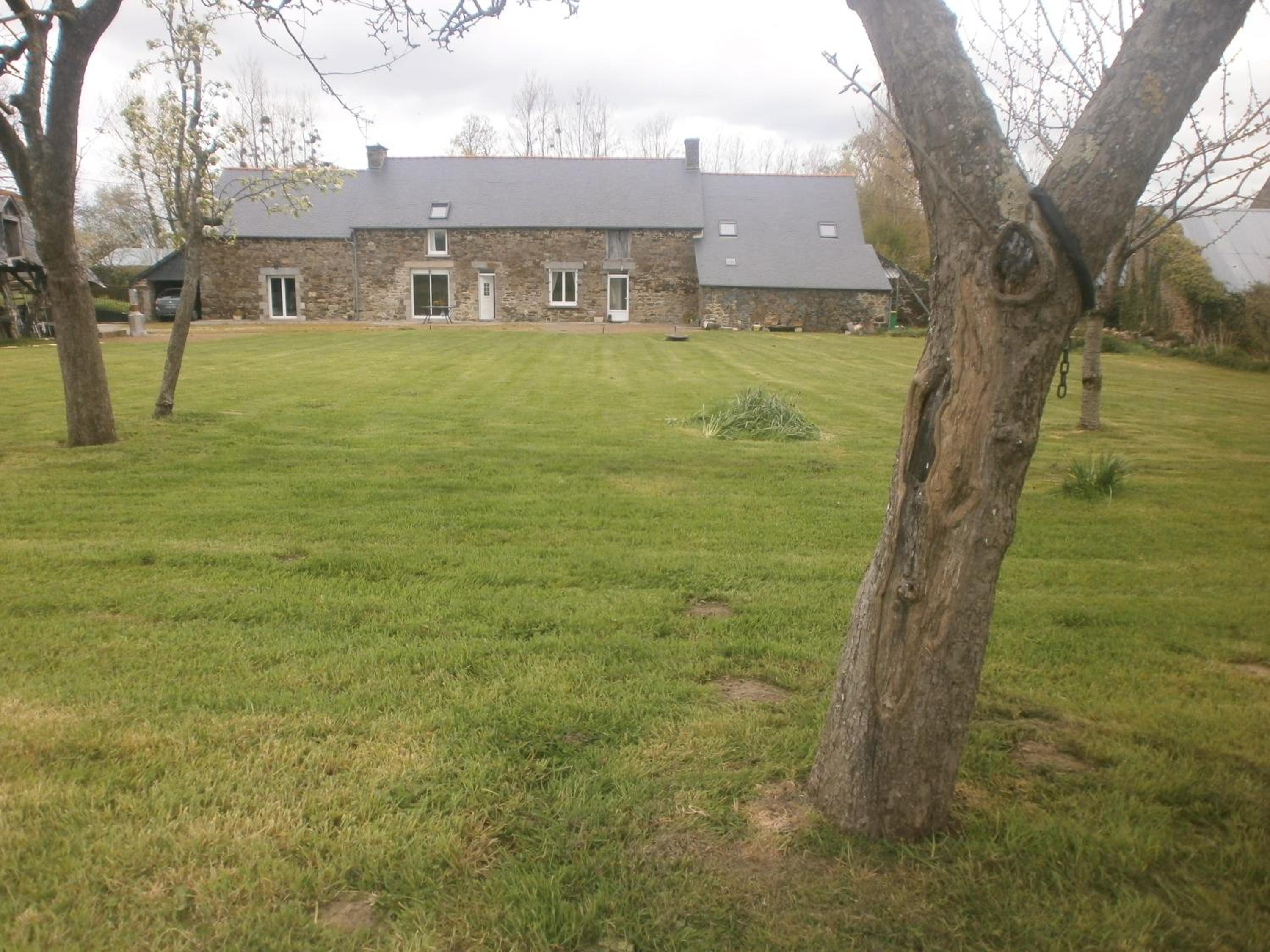 Photo 6