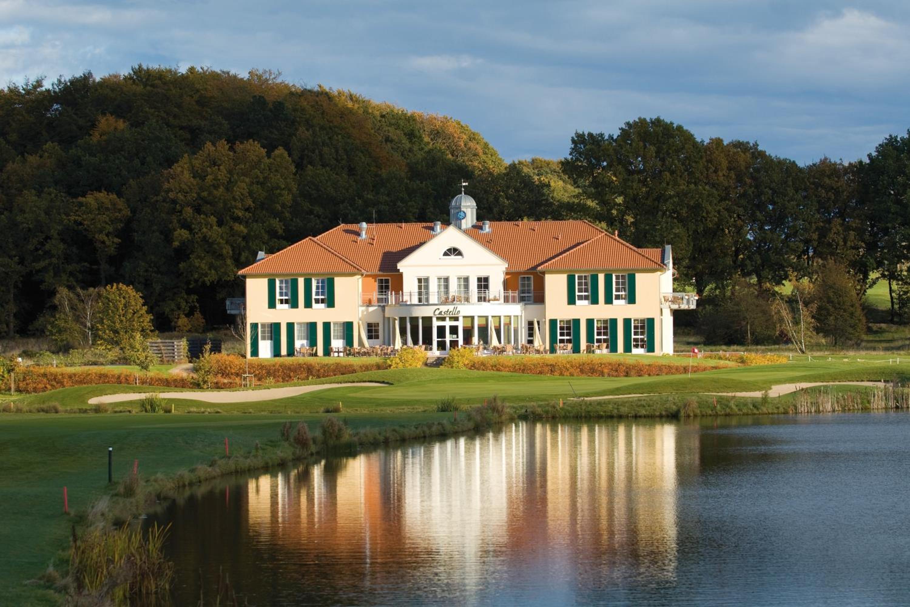 Castello Apartments