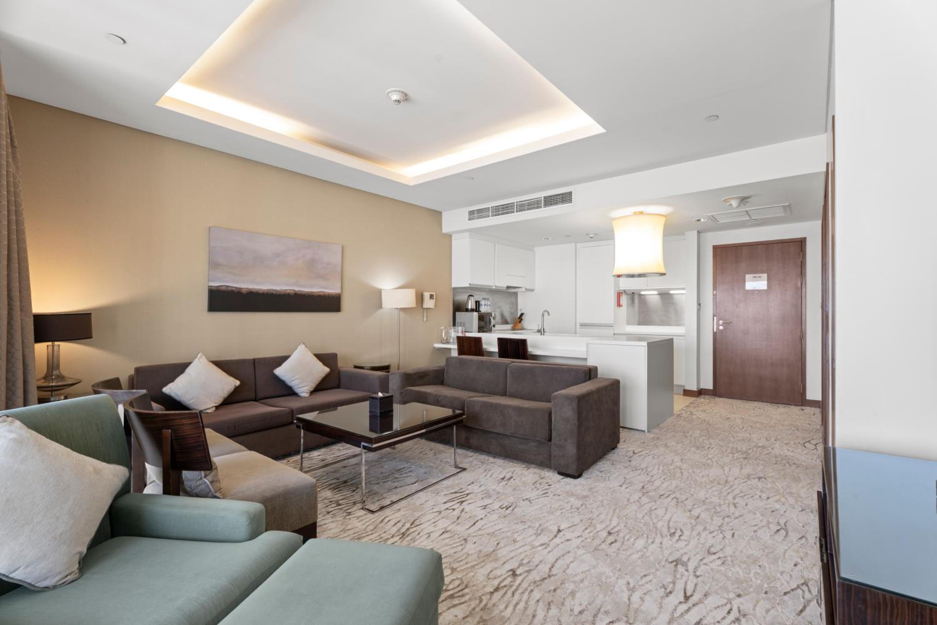 Abi Holiday Homes - Studio & 1BR Dubai Mall Fashion Avenue Residences