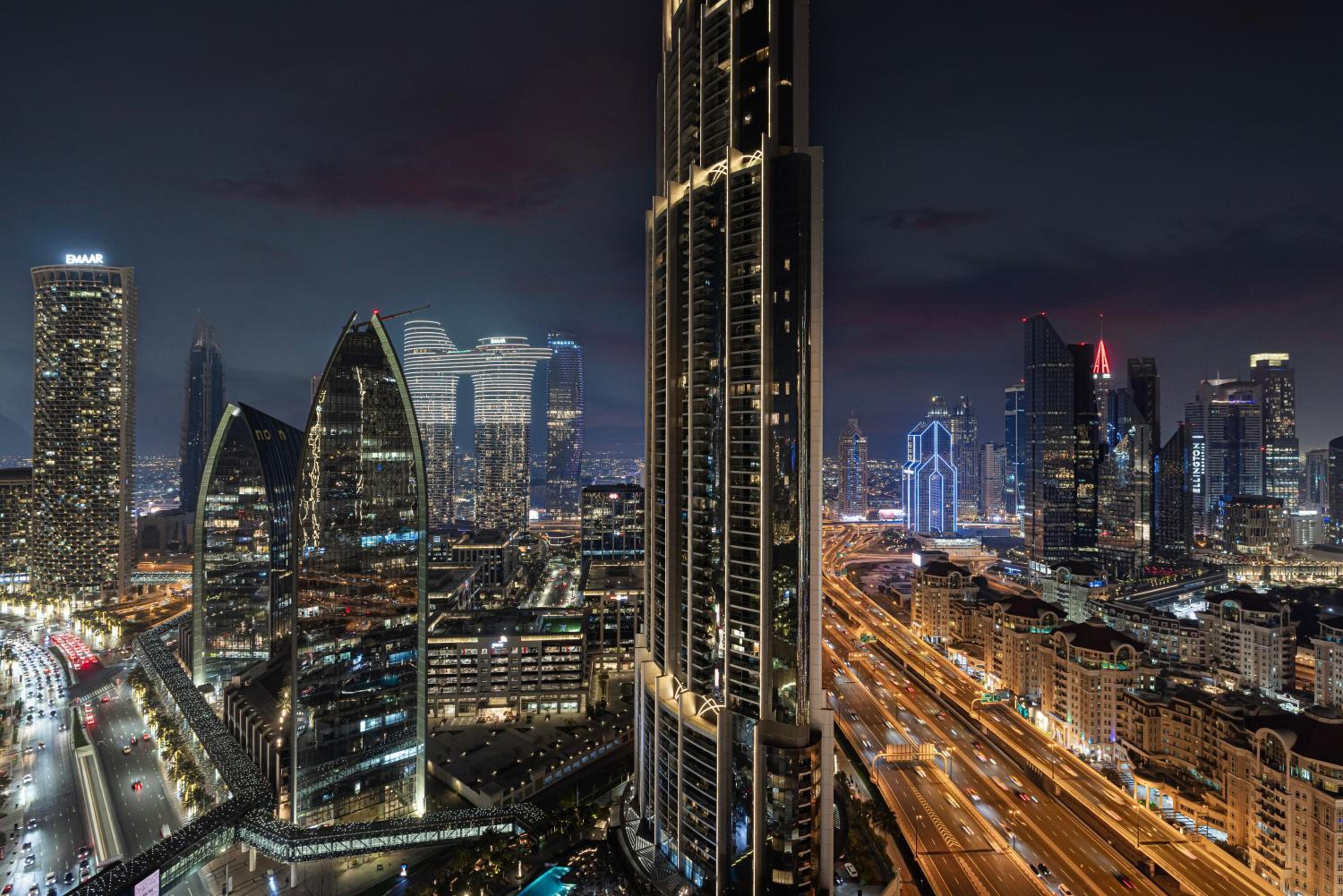 Abi Holiday Homes - Studio & 1BR Dubai Mall Fashion Avenue Residences