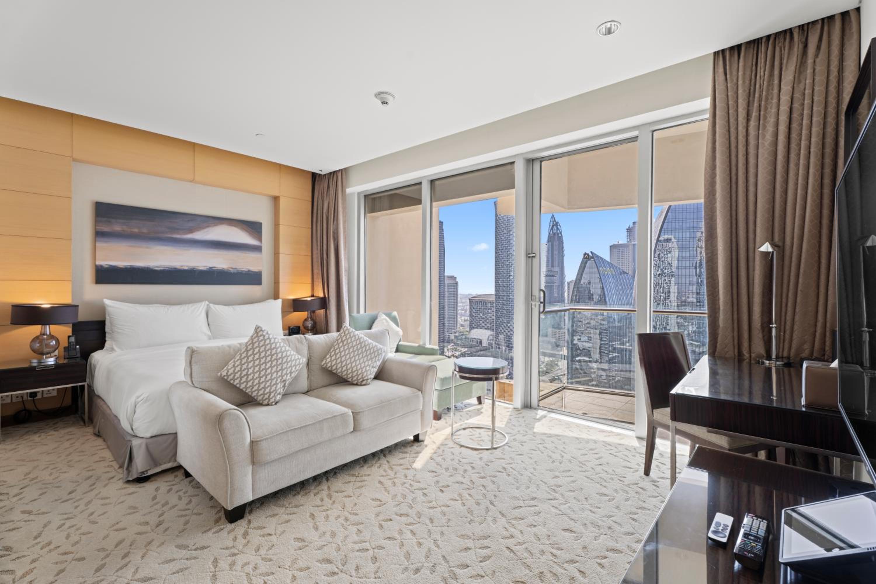 Abi Holiday Homes - Studio & 1BR Dubai Mall Fashion Avenue Residences