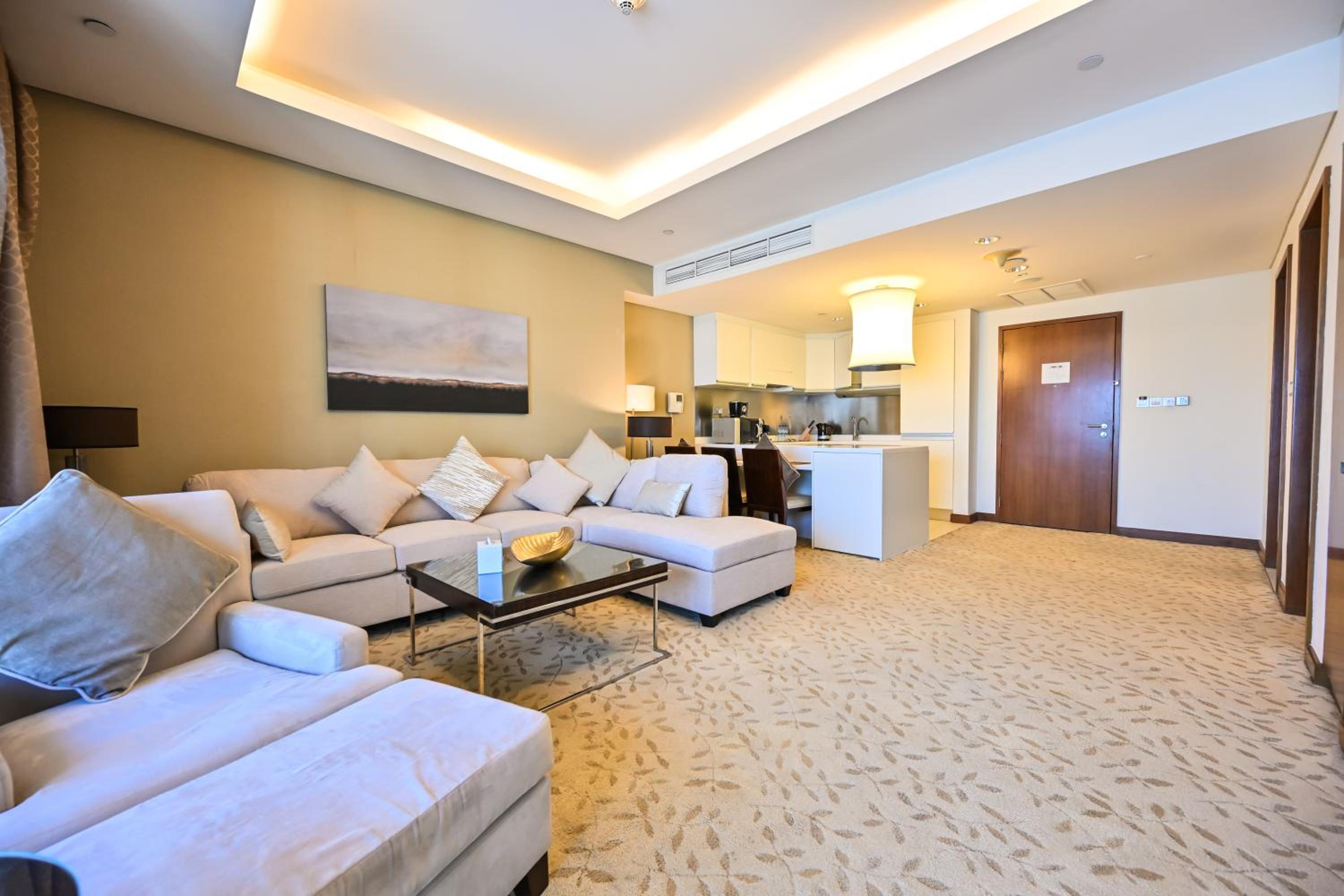 Abi Holiday Homes - Studio & 1BR Dubai Mall Fashion Avenue Residences