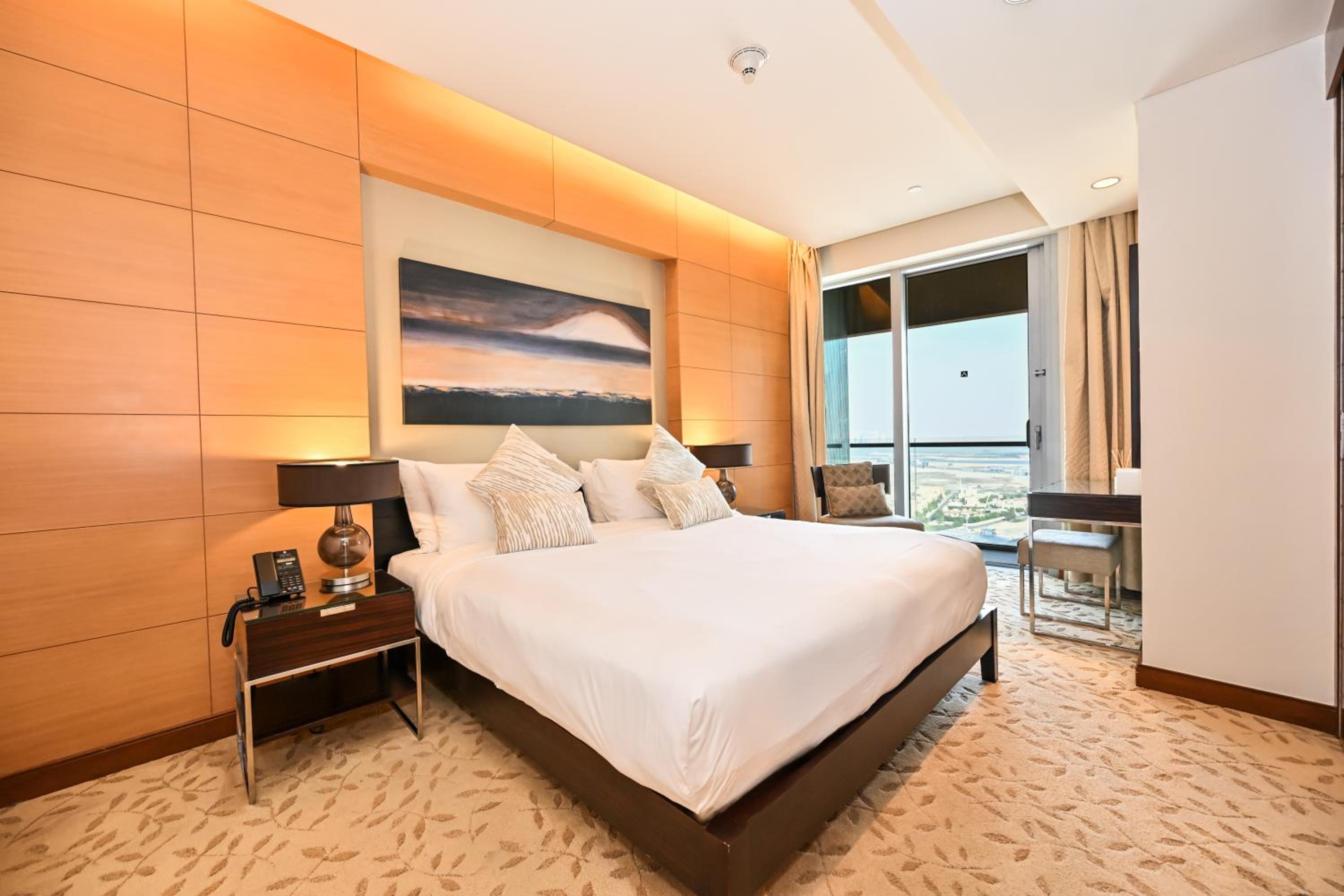 Abi Holiday Homes - Studio & 1BR Dubai Mall Fashion Avenue Residences