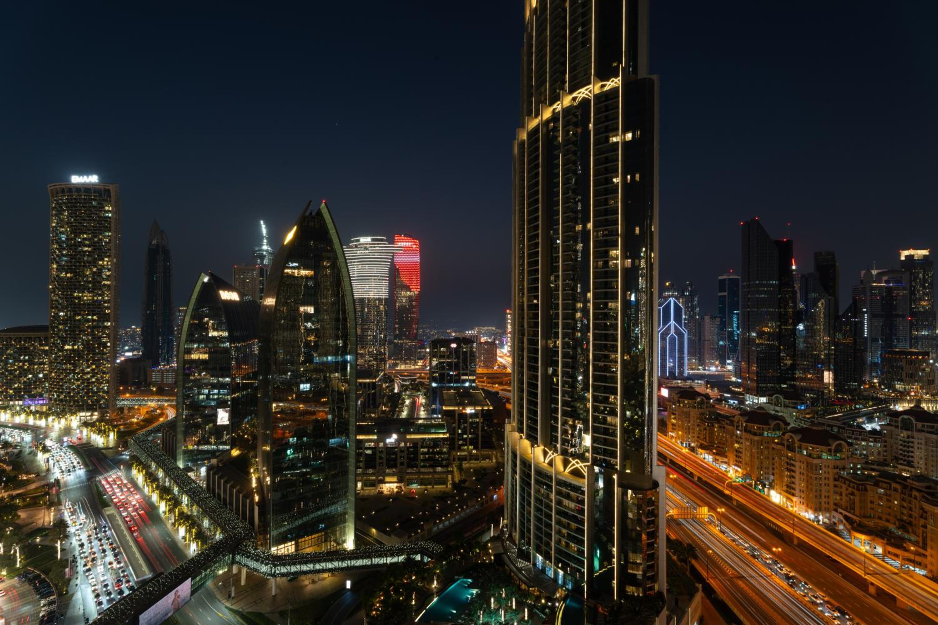 Abi Holiday Homes - Studio & 1BR Dubai Mall Fashion Avenue Residences