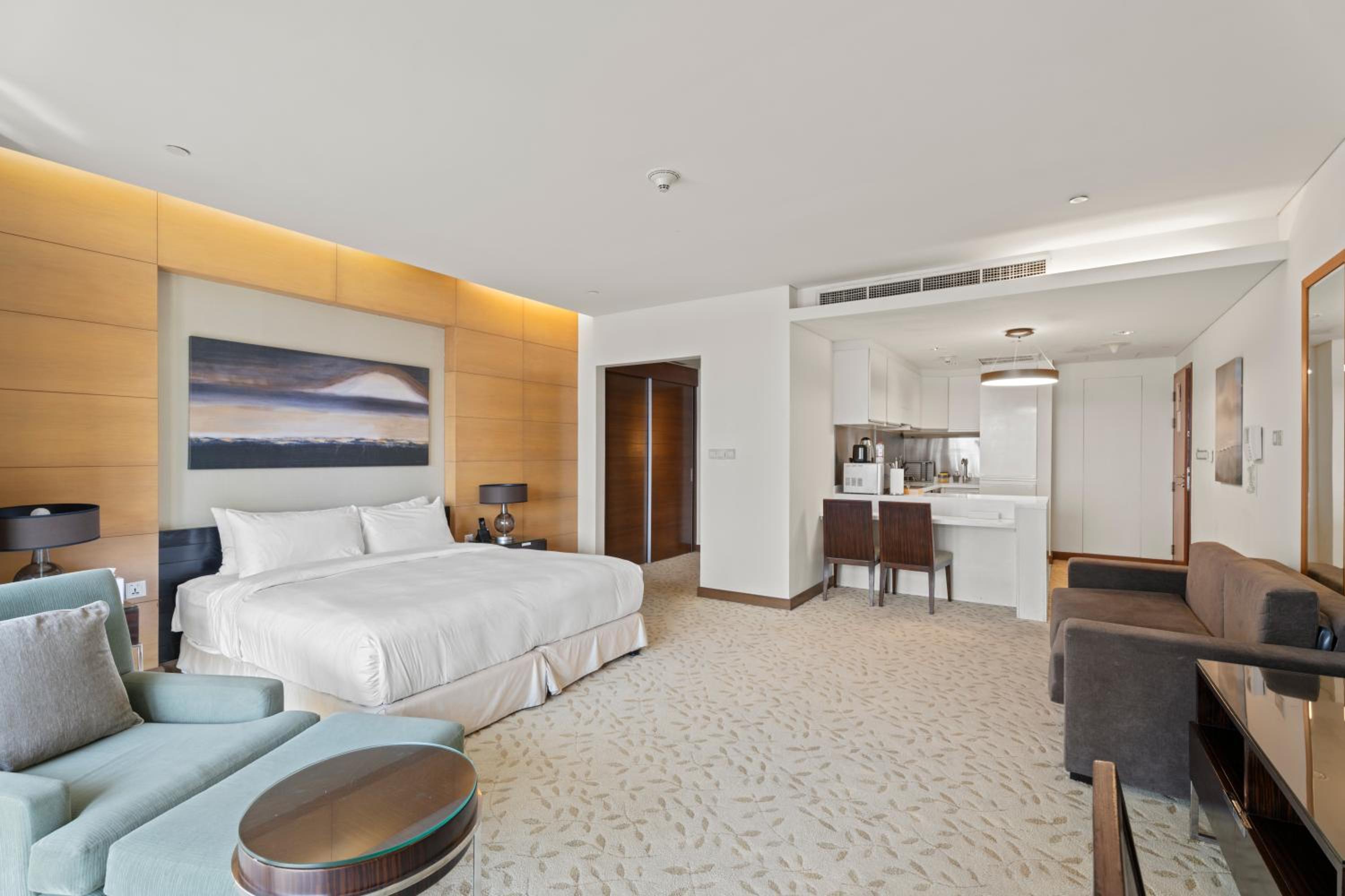 Abi Holiday Homes - Studio & 1BR Dubai Mall Fashion Avenue Residences
