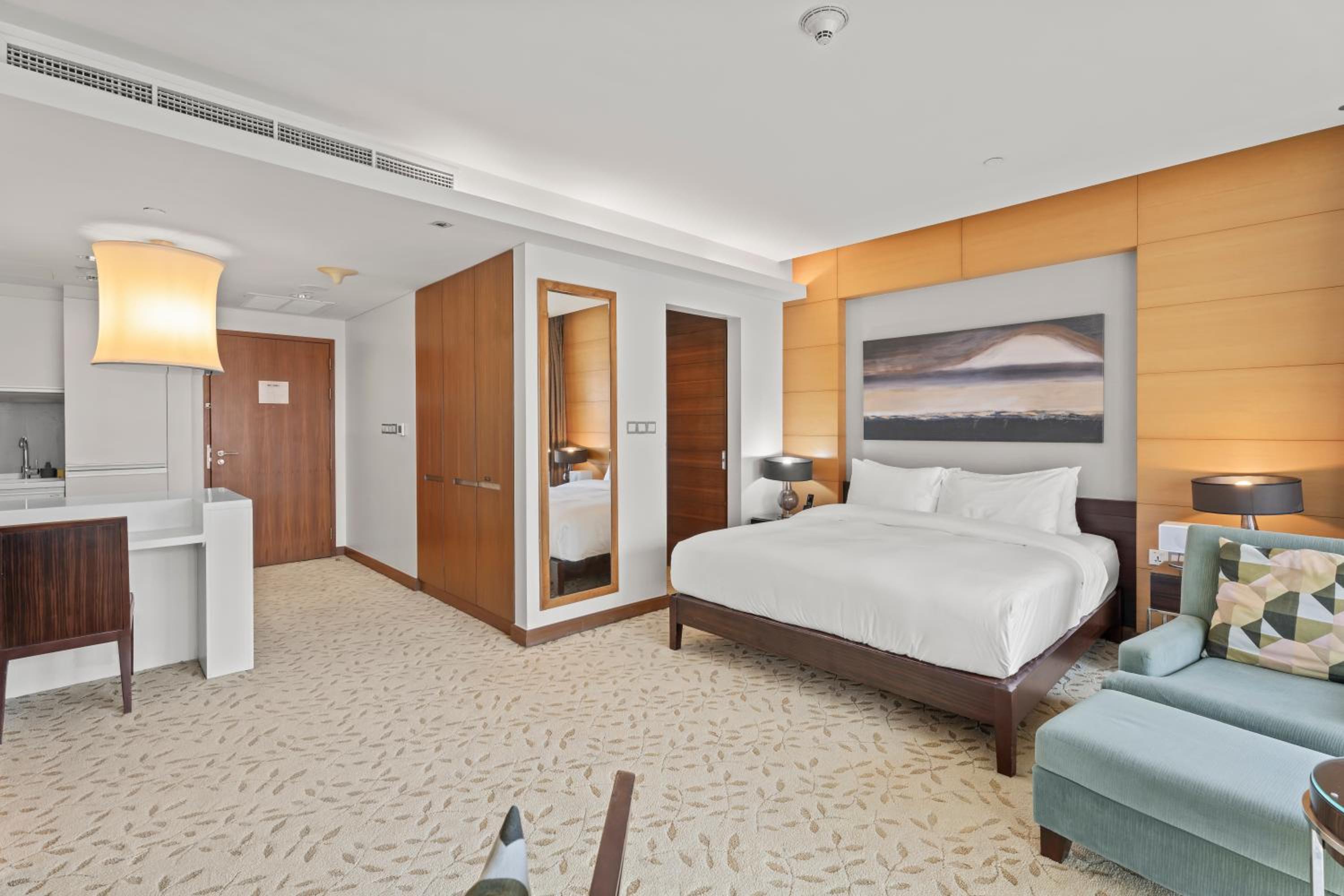 Abi Holiday Homes - Studio & 1BR Dubai Mall Fashion Avenue Residences