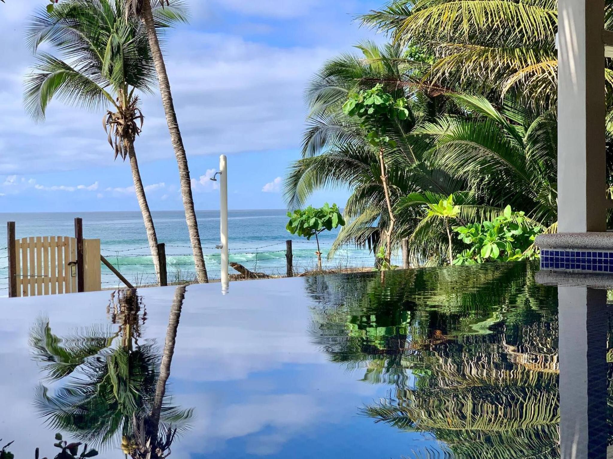 Backyard Beach House Oceanfront Luxury 5 Bdr