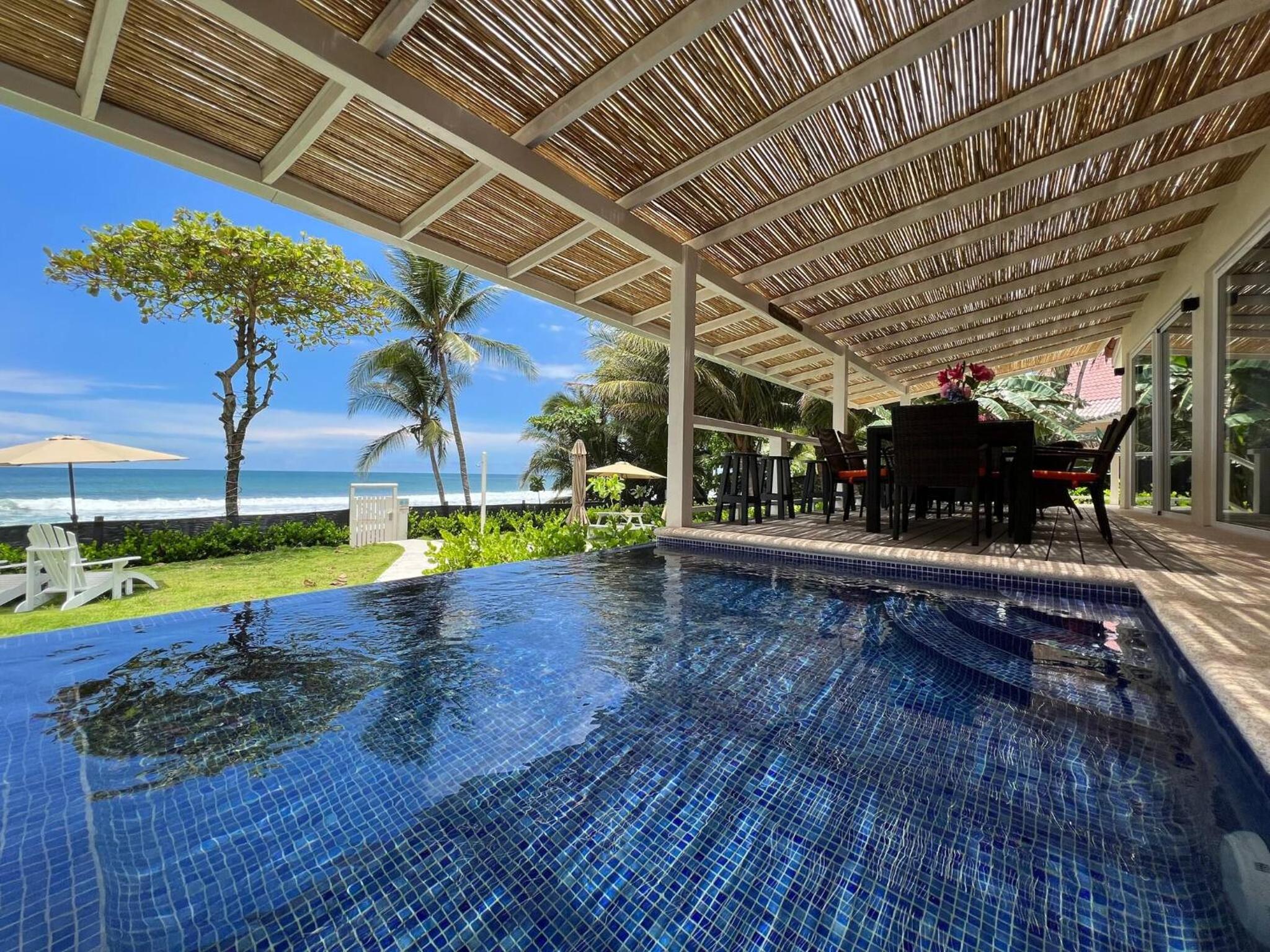 Backyard Beach House Oceanfront Luxury 5 Bdr