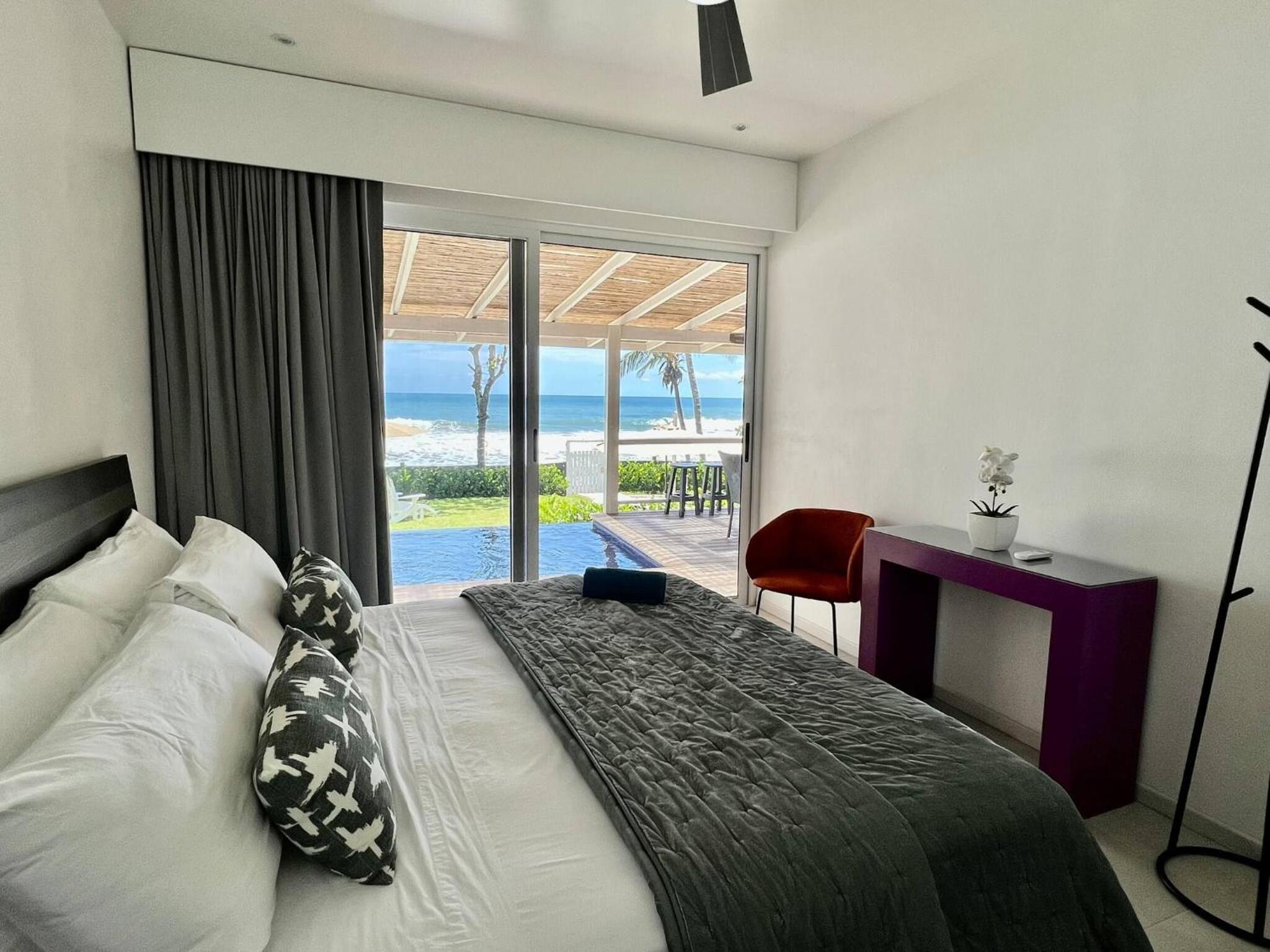 Backyard Beach House Oceanfront Luxury 5 Bdr
